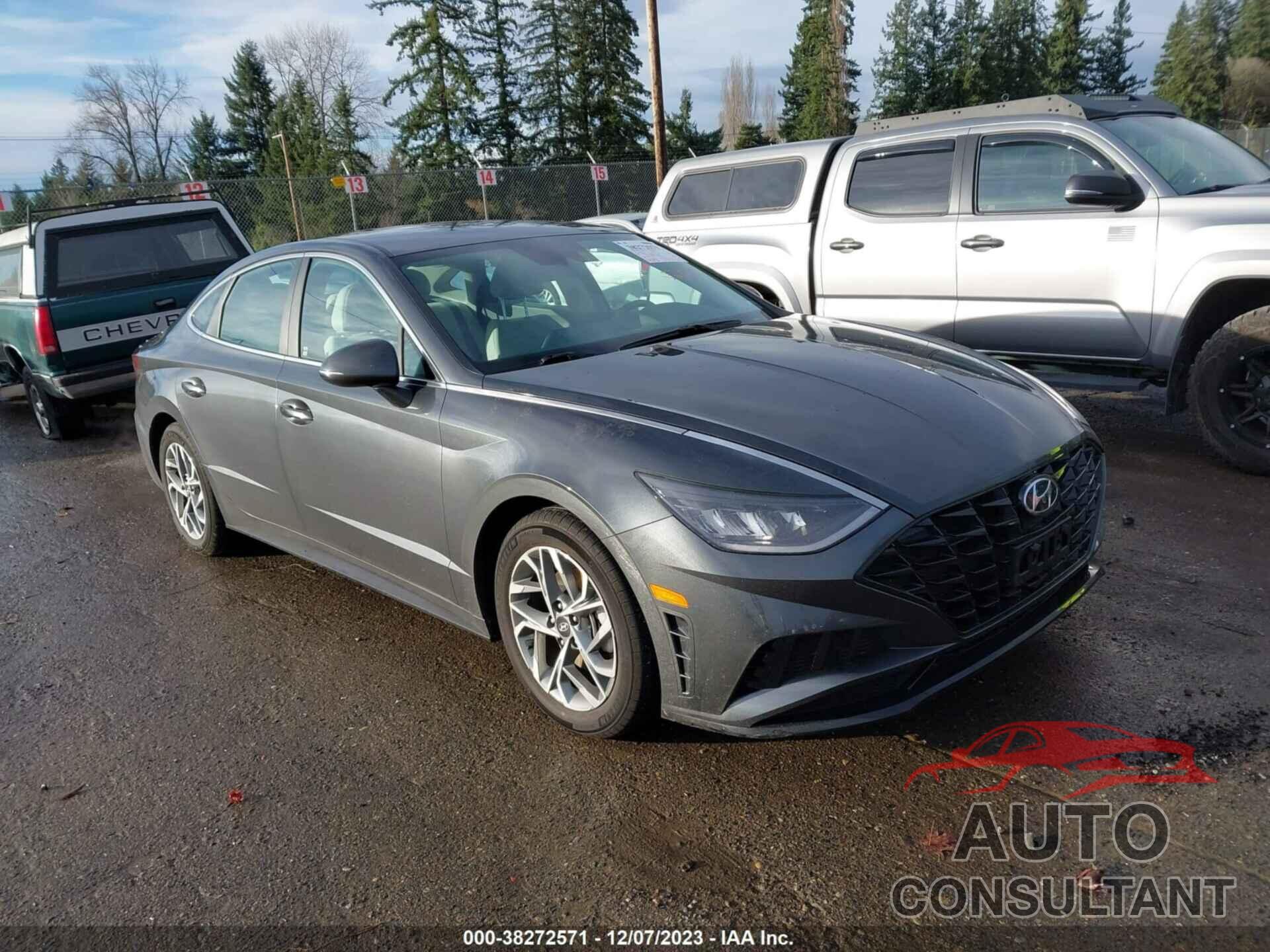 HYUNDAI SONATA 2023 - KMHL64JA5PA277348