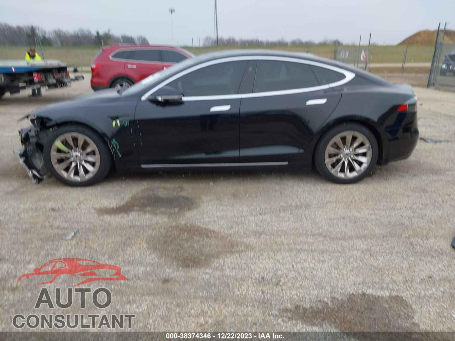 TESLA MODEL S 2016 - 5YJSA1E26GF167366
