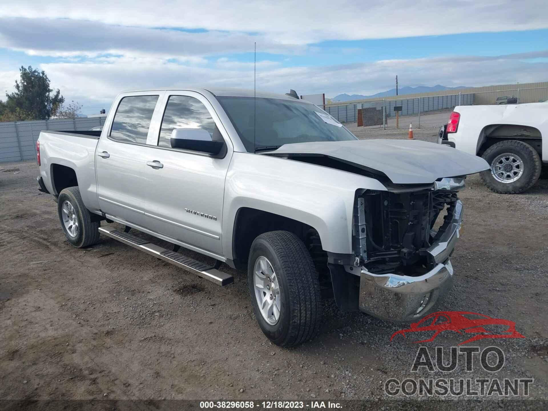 CHEVROLET SILVERADO 1500 2018 - 3GCPCREC8JG581807