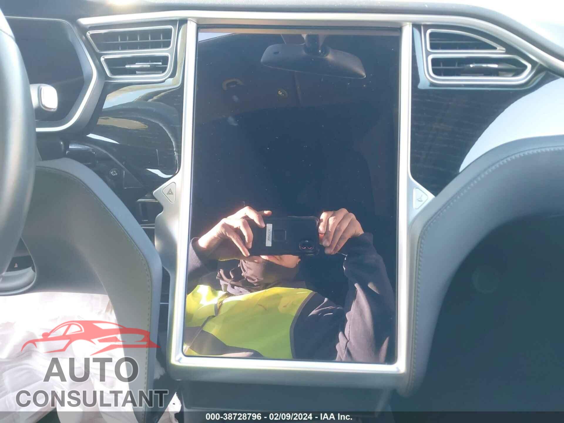 TESLA MODEL S 2017 - 5YJSA1E12HF209668