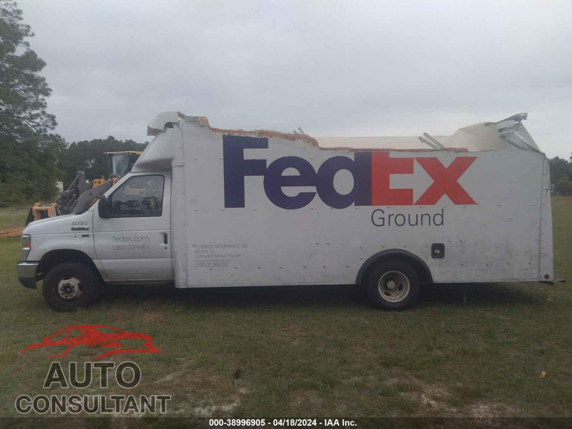 FORD ECONOLINE 2017 - 1FDWE3F63HDC52656