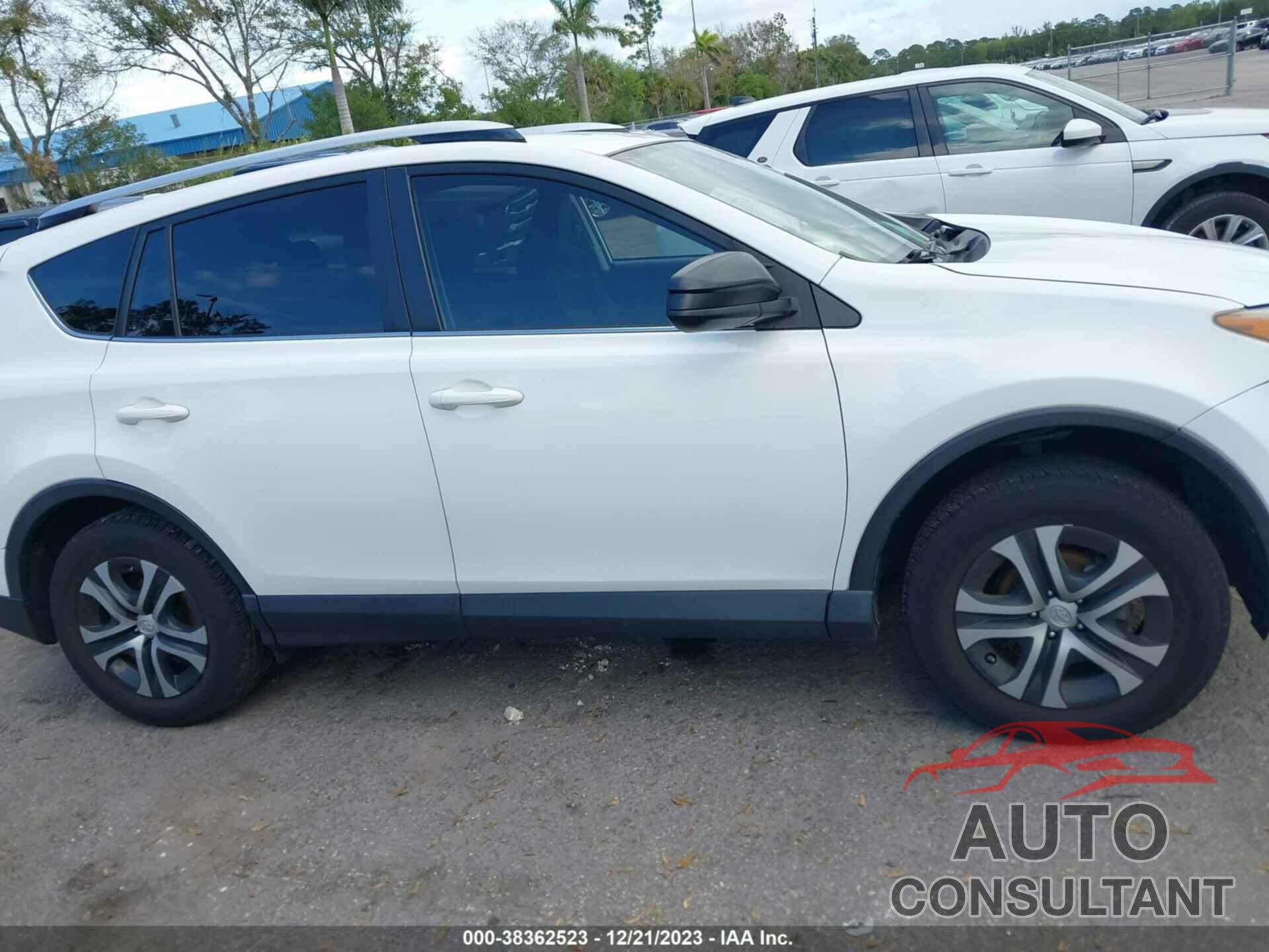 TOYOTA RAV4 2016 - JTMZFREV2GJ090416