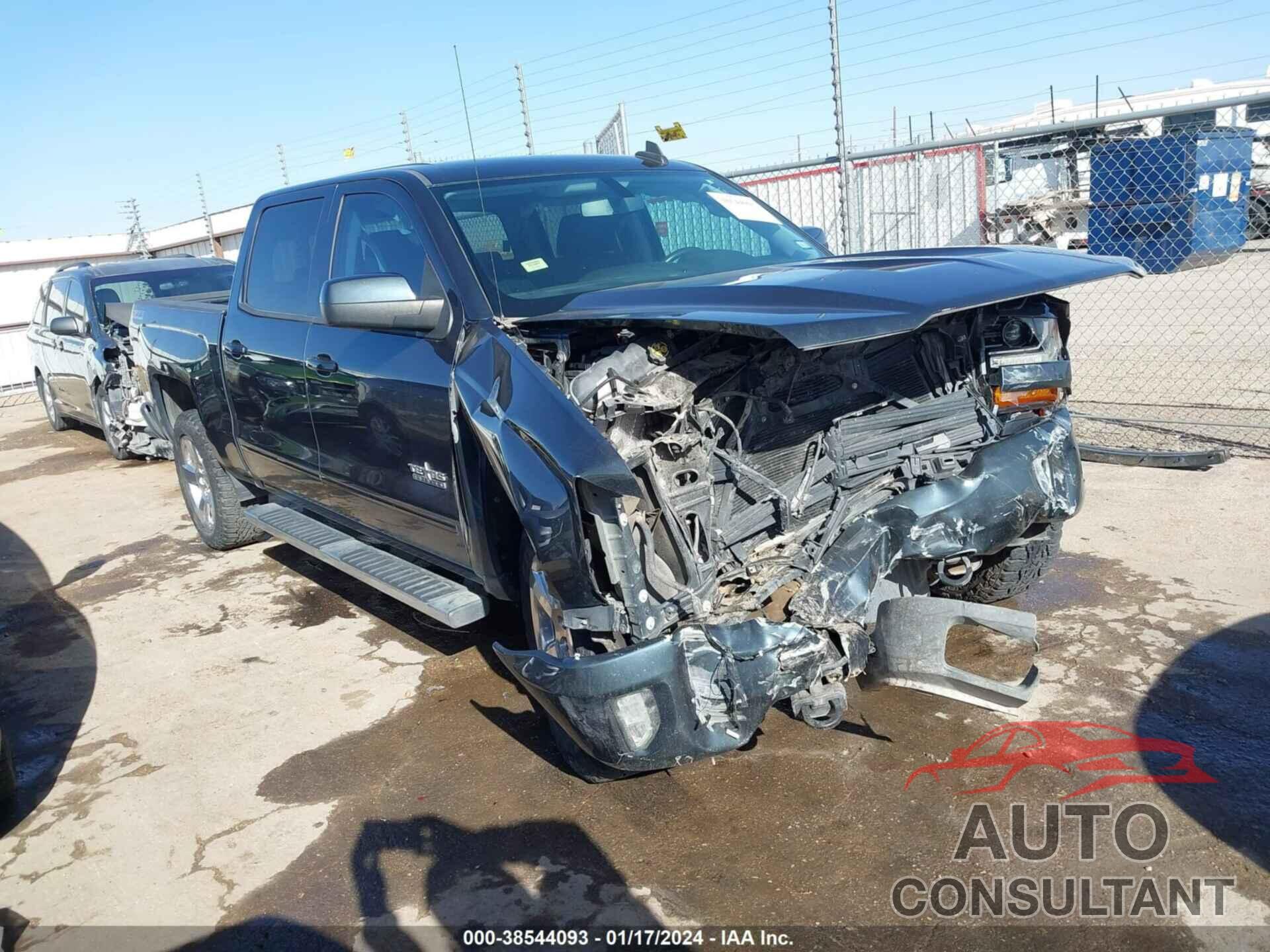 CHEVROLET SILVERADO 1500 2017 - 3GCUKREC9HG456332