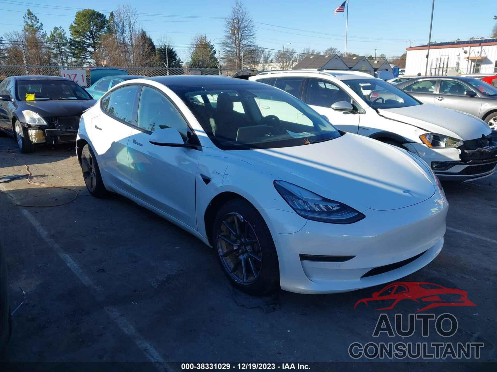 TESLA MODEL 3 2021 - 5YJ3E1EA0MF851521