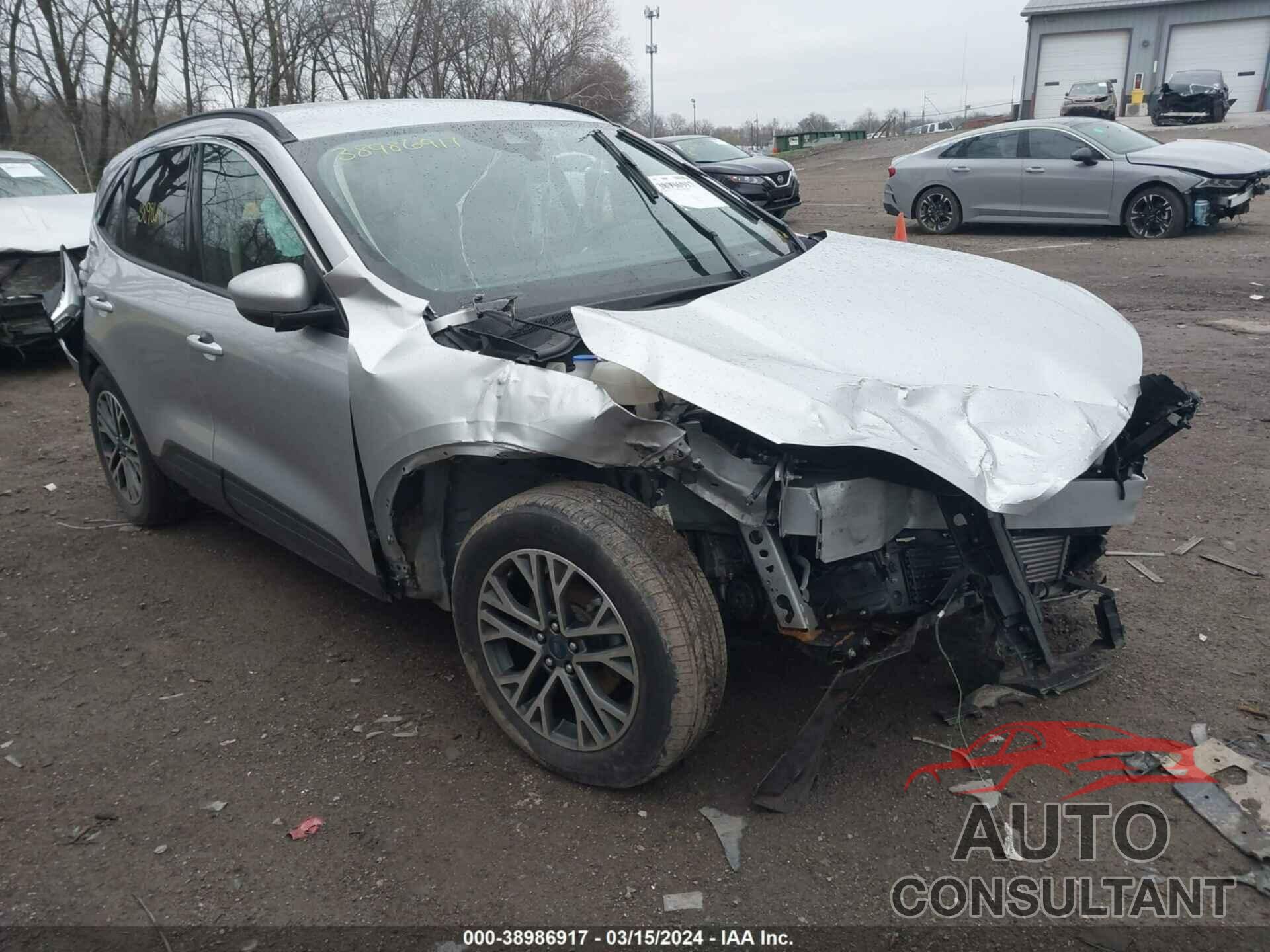FORD ESCAPE 2020 - 1FMCU9H9XLUB32765