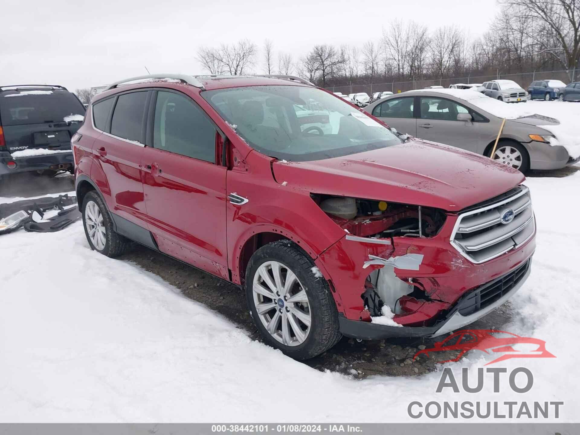 FORD ESCAPE 2017 - 1FMCU9J9XHUE25079