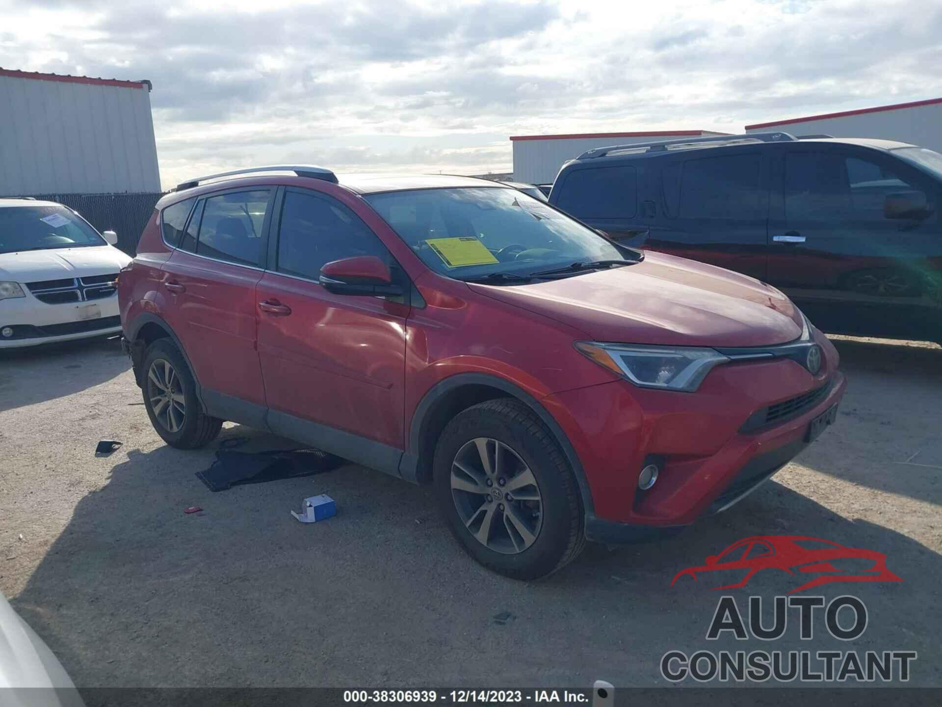 TOYOTA RAV4 2016 - JTMWFREV9GJ068173