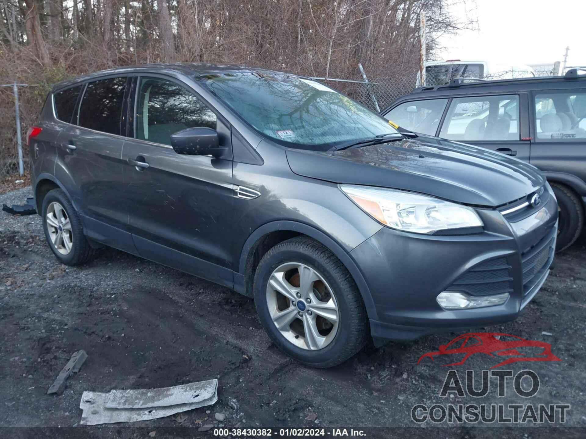 FORD ESCAPE 2016 - 1FMCU9GX1GUB27542