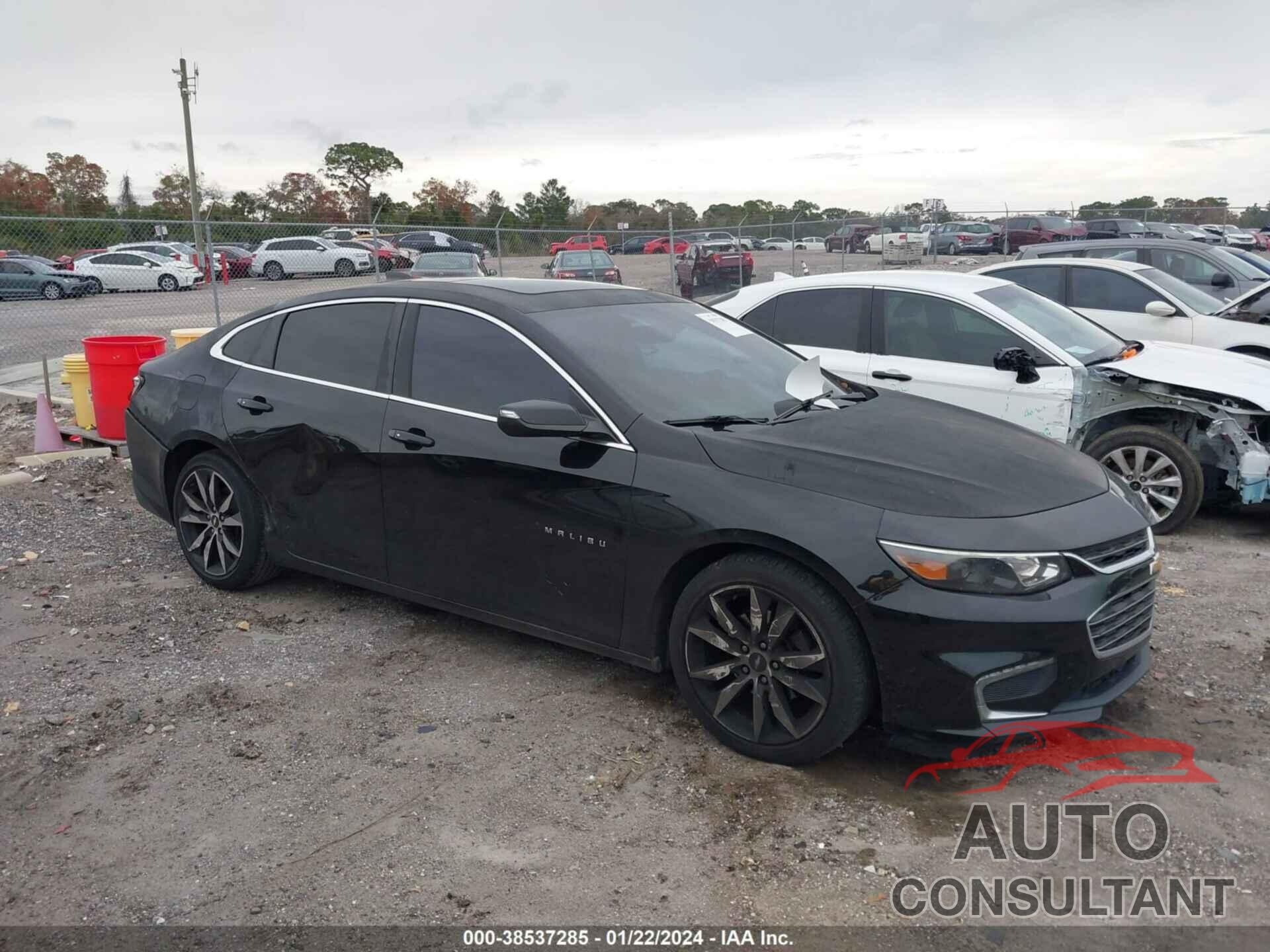 CHEVROLET MALIBU 2016 - 1G1ZE5ST9GF213512