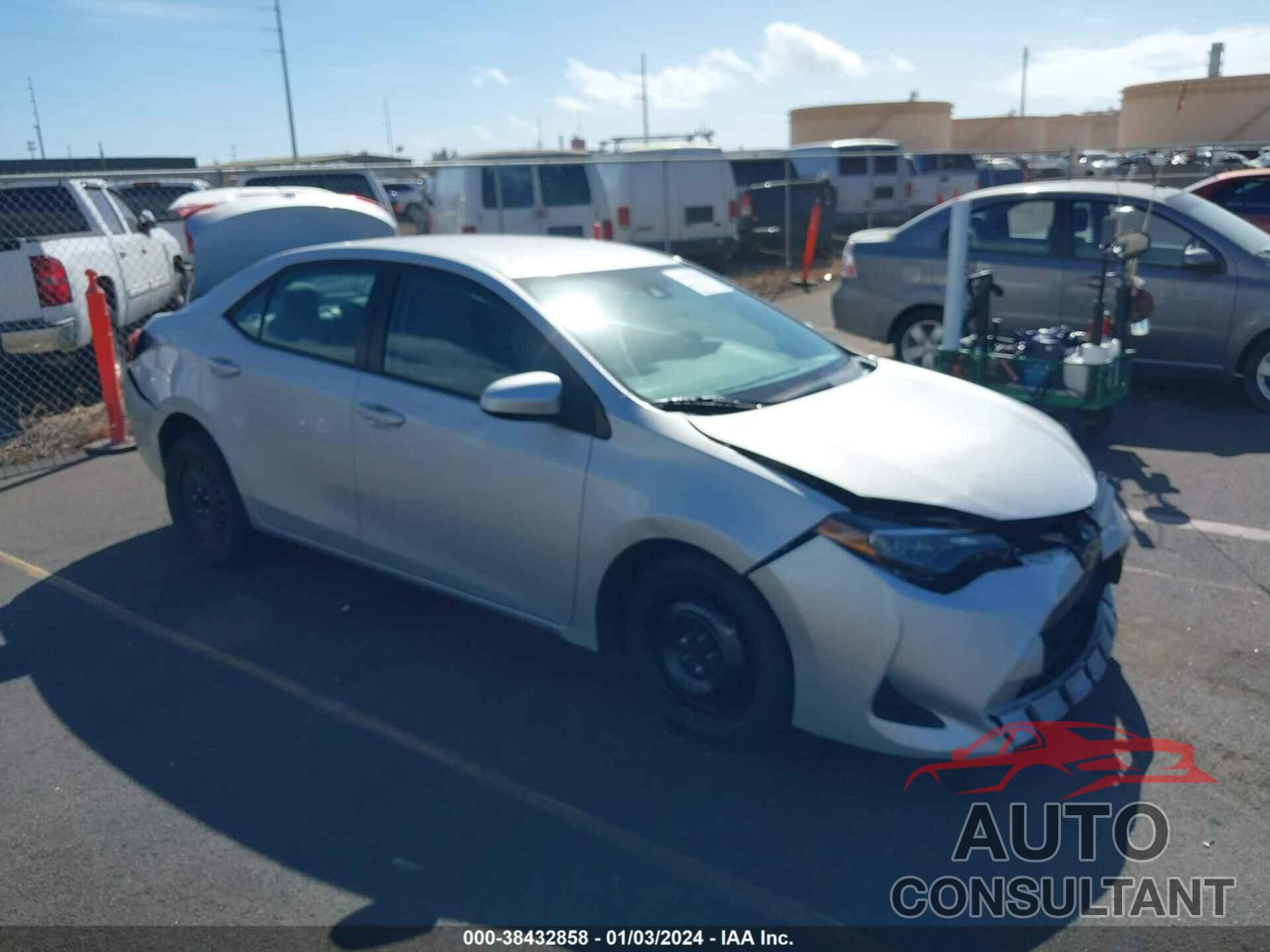 TOYOTA COROLLA 2019 - 5YFBURHE4KP905383