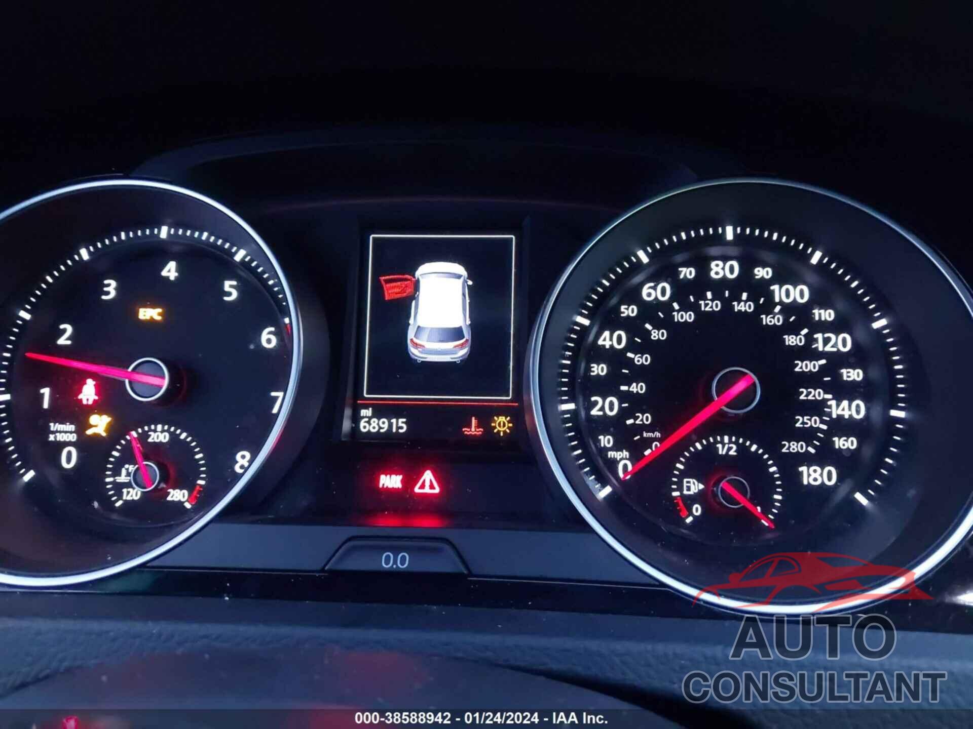 VOLKSWAGEN GOLF GTI 2018 - 3VW547AU5JM252536