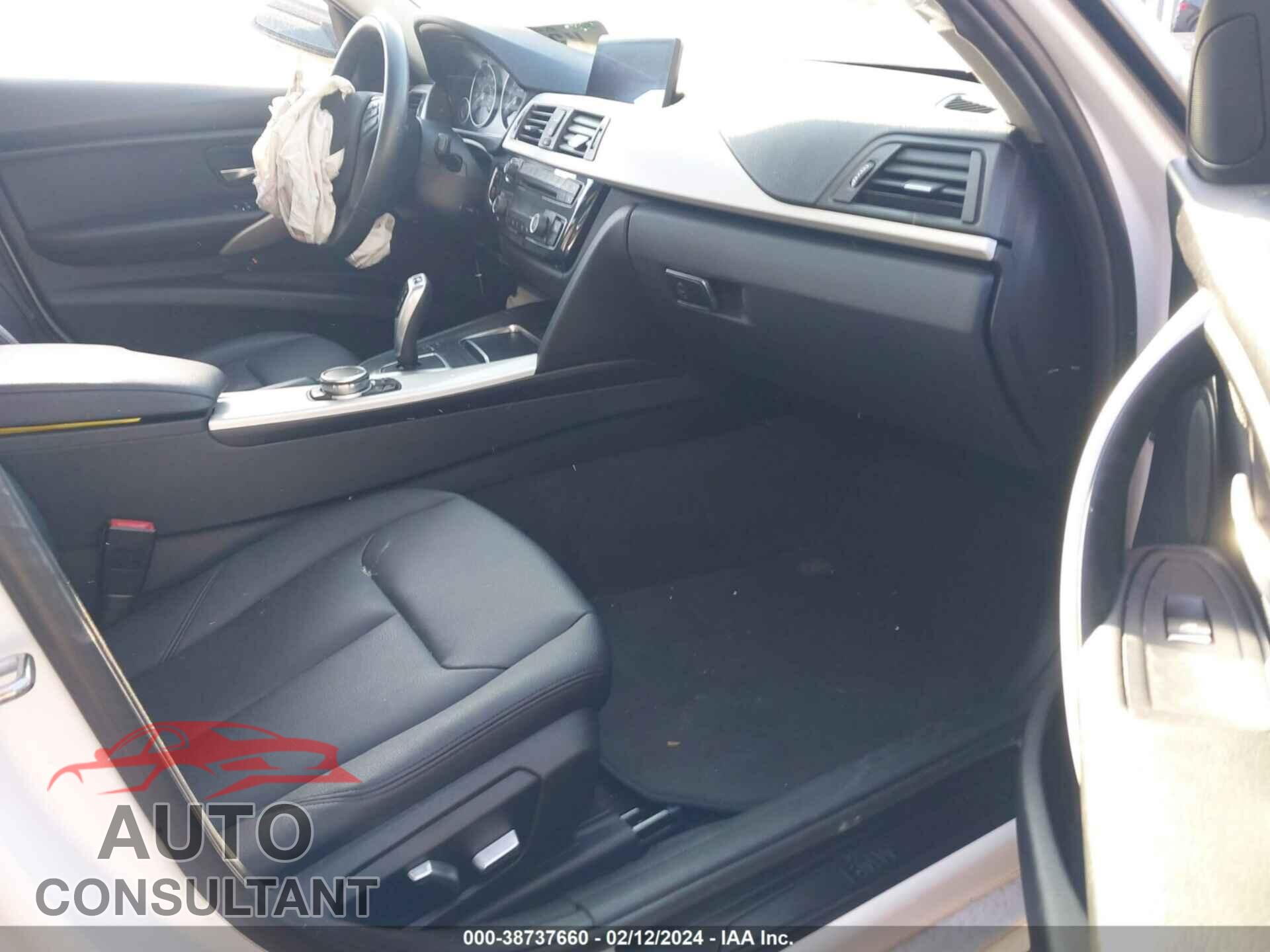 BMW 320 2016 - WBA8E5G54GNU21443