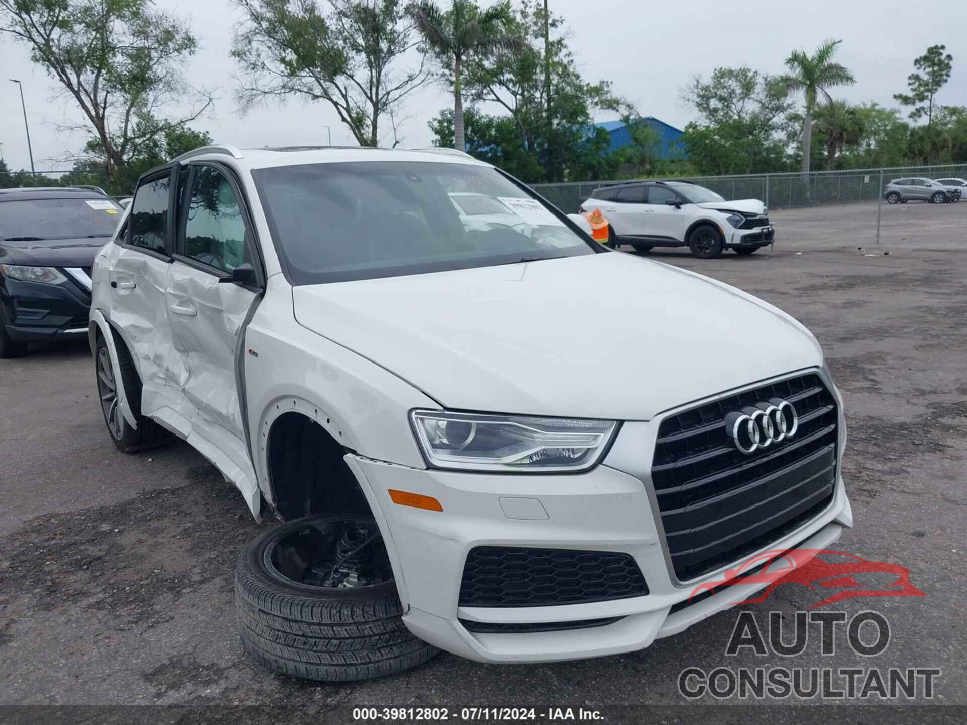 AUDI Q3 2018 - WA1BCCFS8JR016433