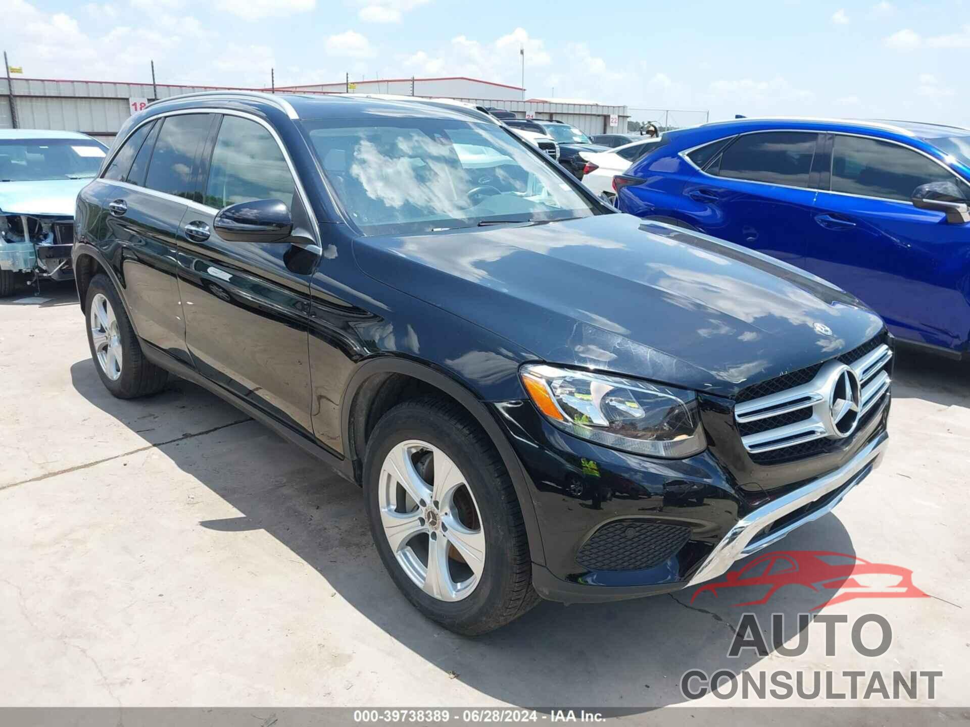 MERCEDES-BENZ GLC 300 2017 - WDC0G4JB3HV010081