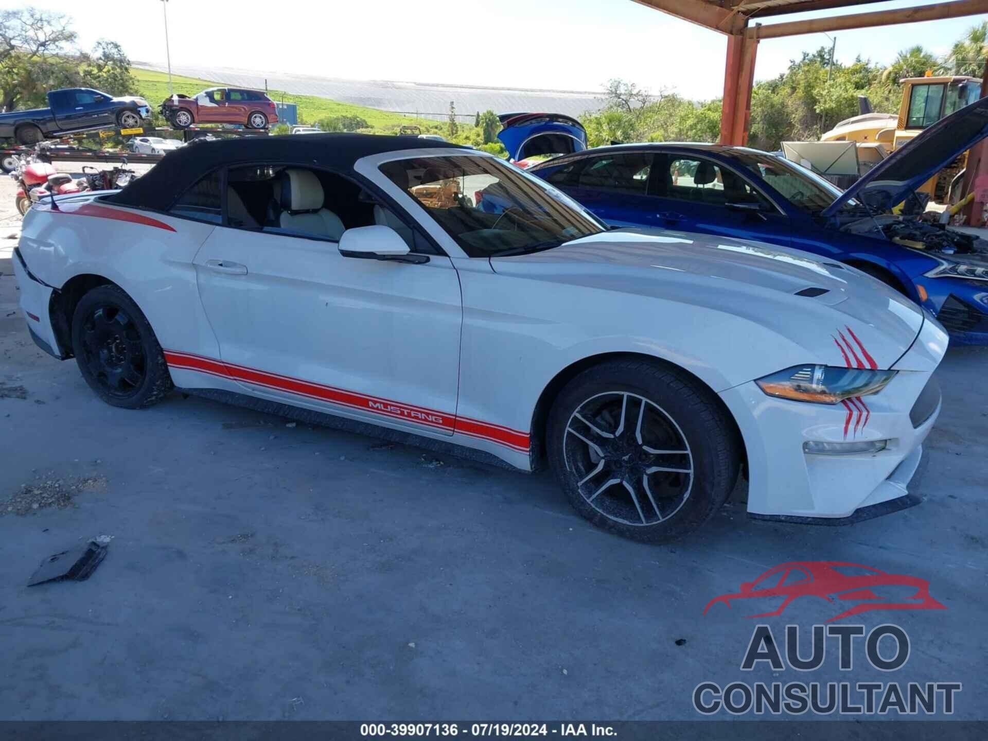 FORD MUSTANG 2018 - 1FATP8UH6J5138661