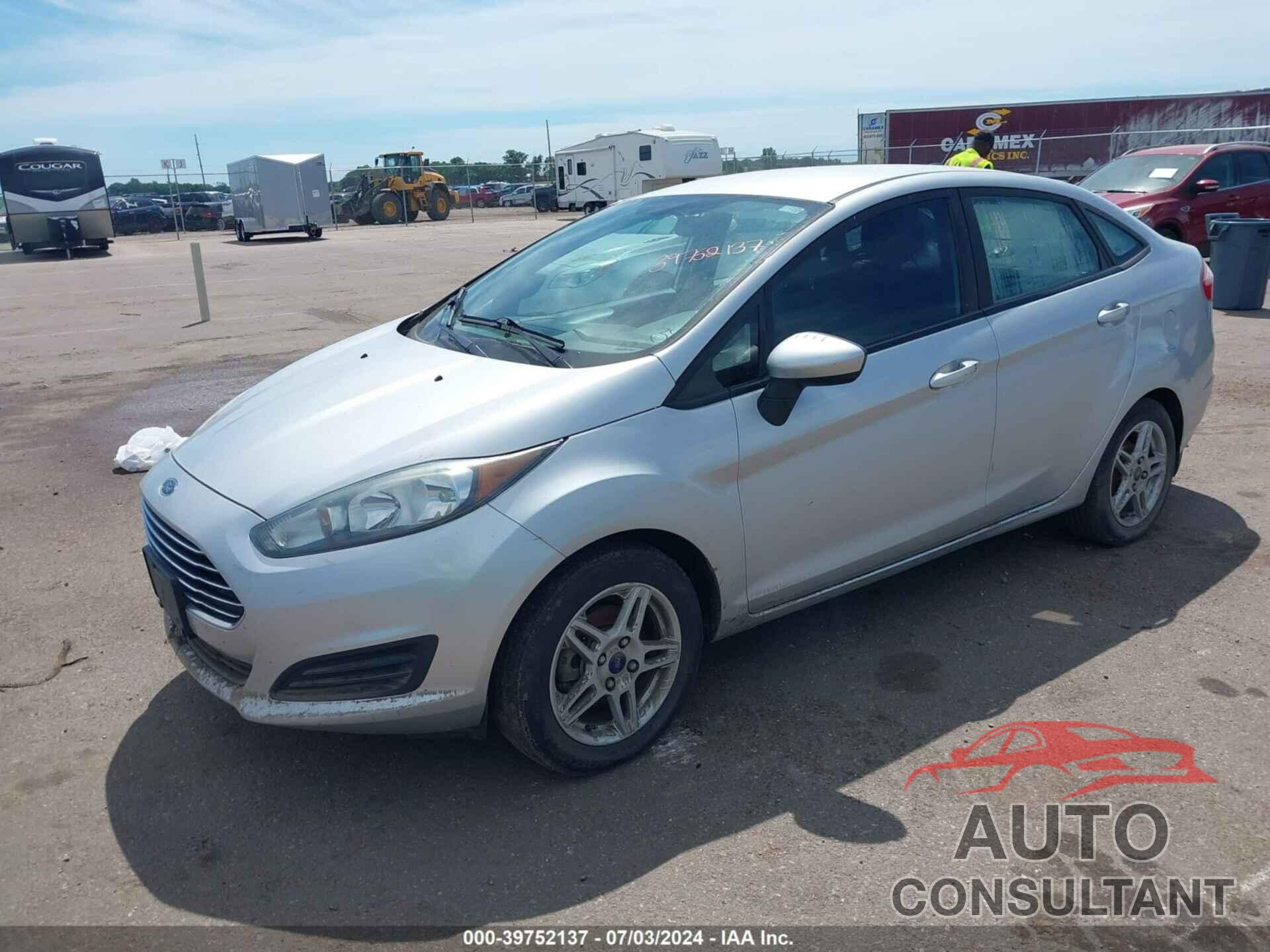 FORD FIESTA 2018 - 3FADP4BJ5JM115482