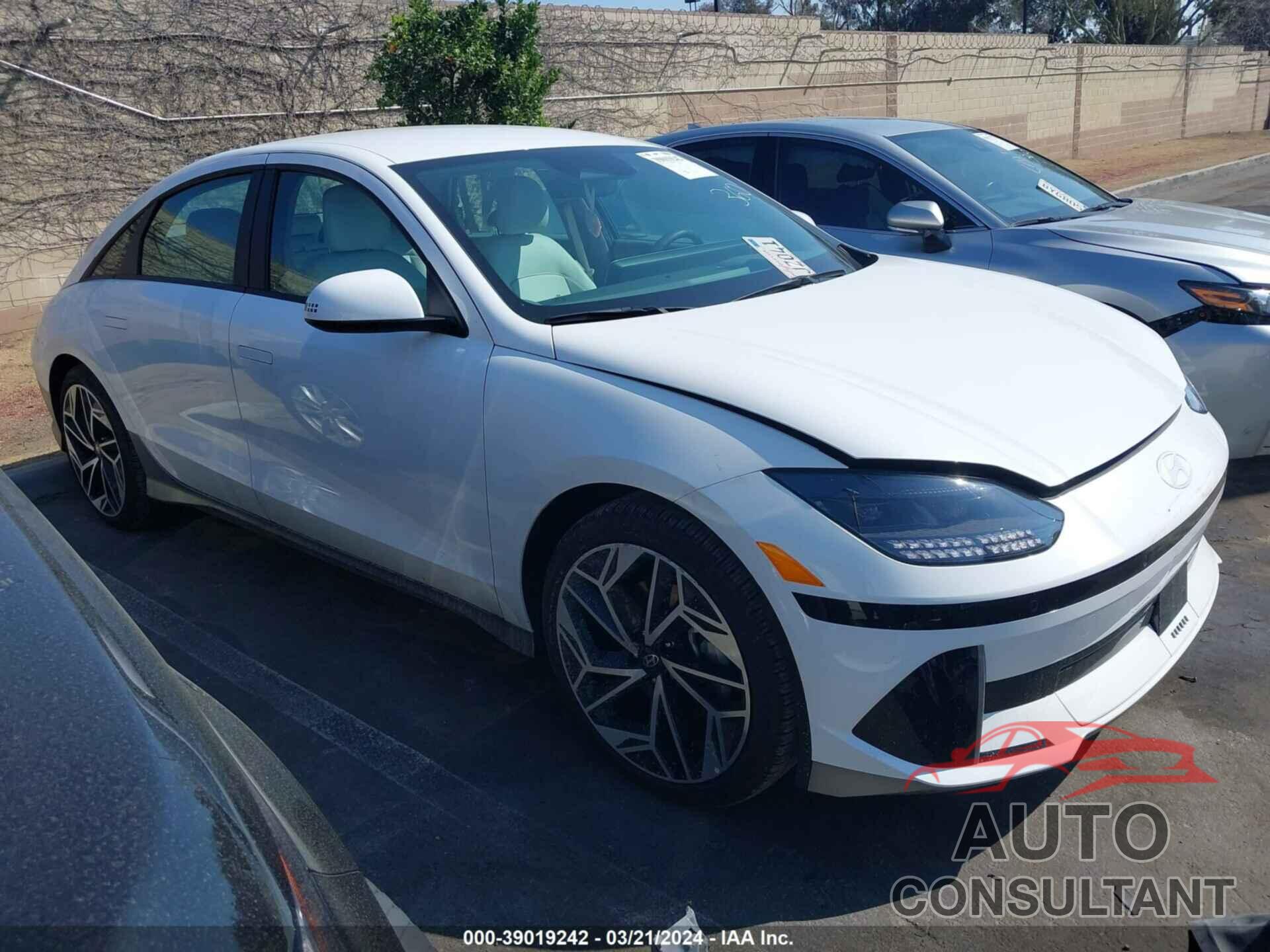 HYUNDAI IONIQ 6 2023 - KMHM34AC4PA033656