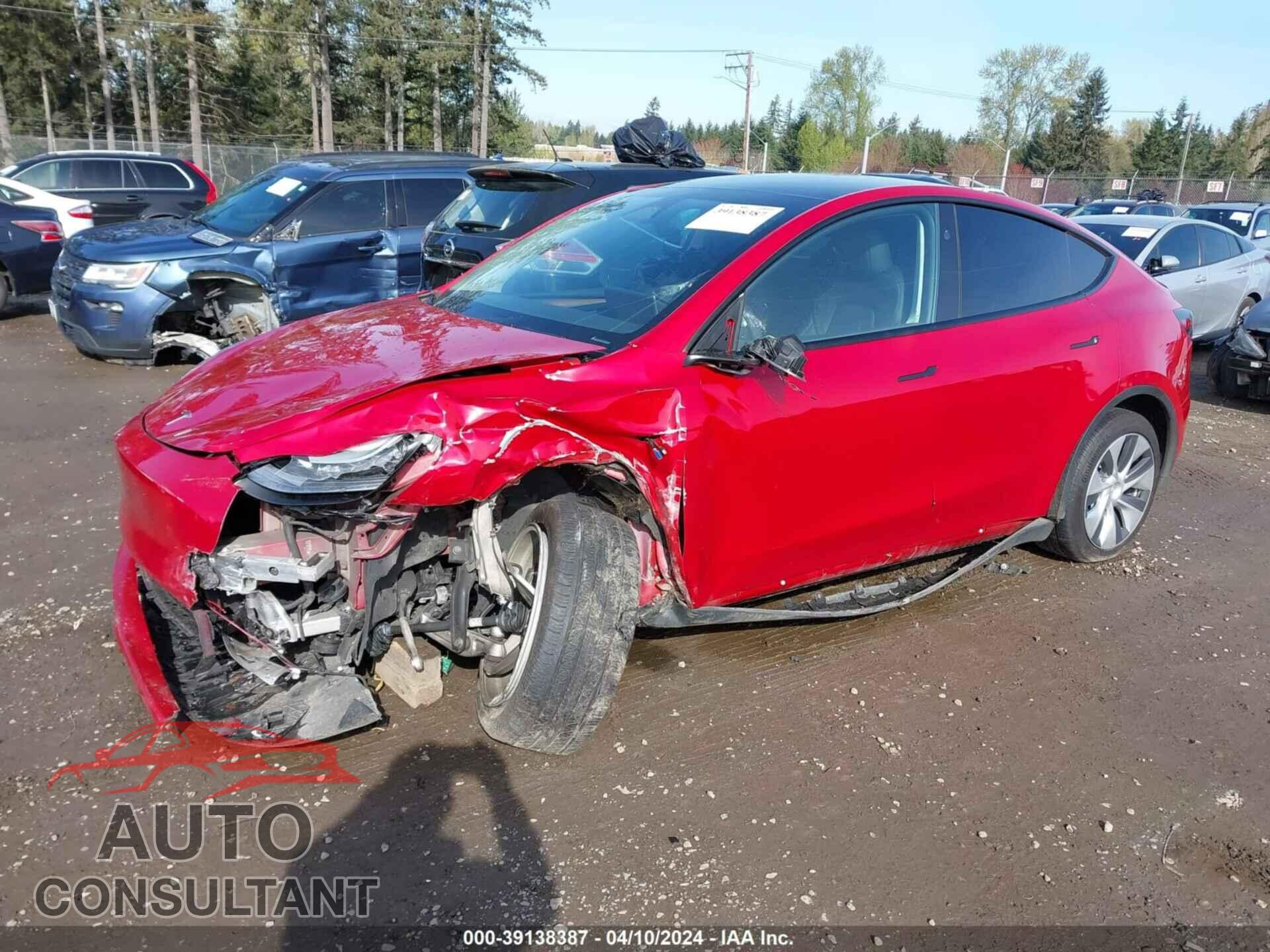 TESLA MODEL Y 2023 - 7SAYGAEE5PF873900