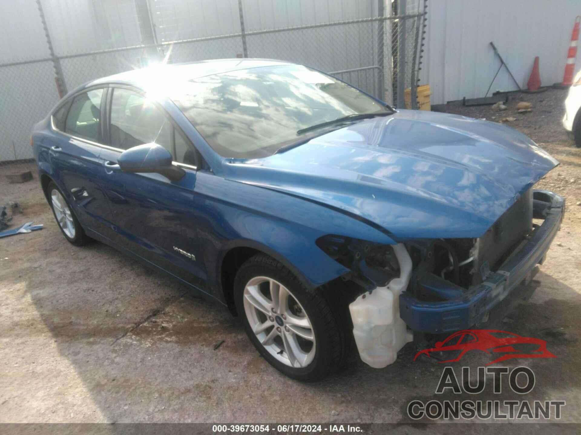 FORD FUSION HYBRID 2018 - 3FA6P0LU4JR111842
