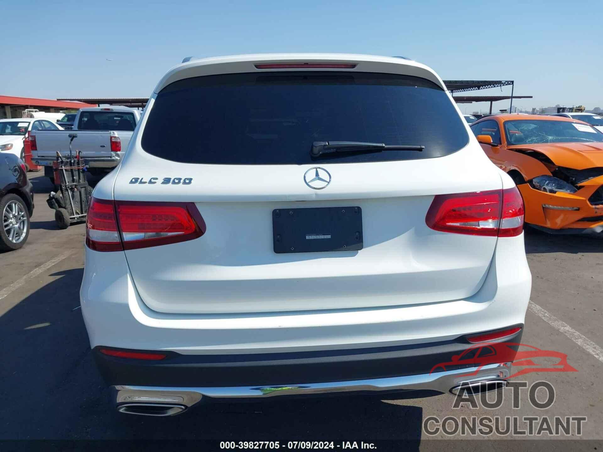 MERCEDES-BENZ GLC 300 2019 - WDC0G4JB9KV173566