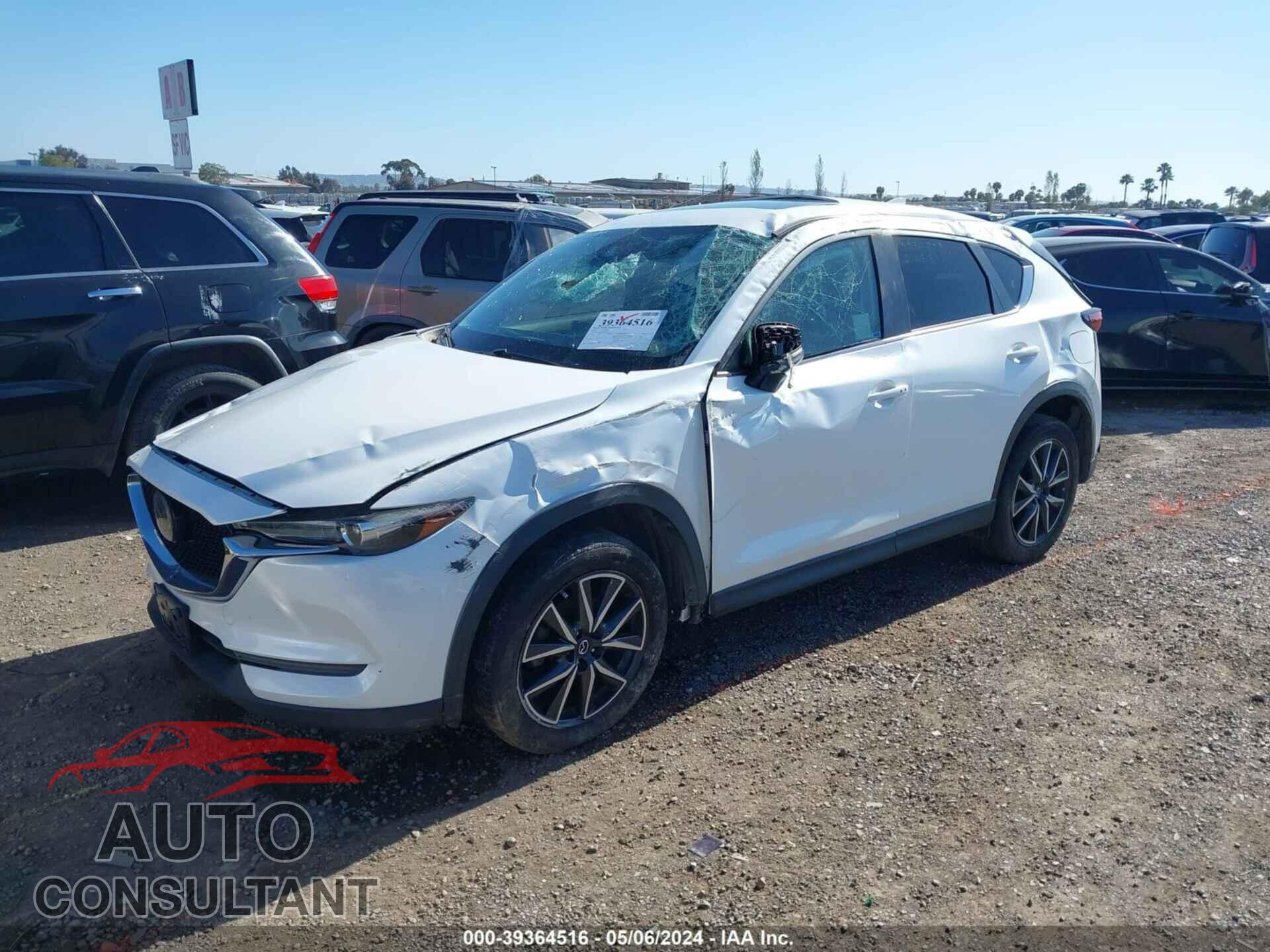 MAZDA CX-5 2018 - JM3KFACMXJ1381015