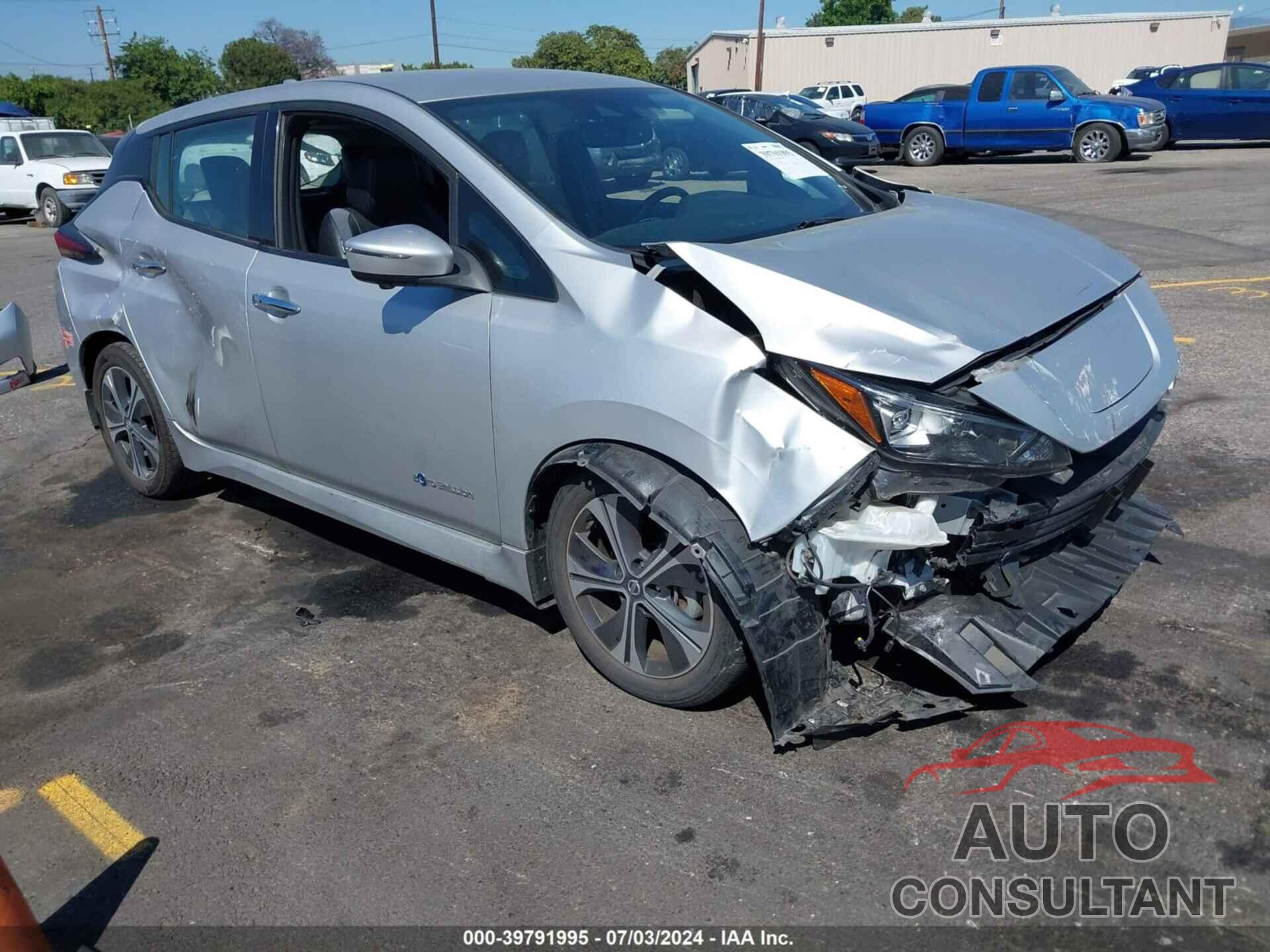 NISSAN LEAF 2018 - 1N4AZ1CP8JC308547