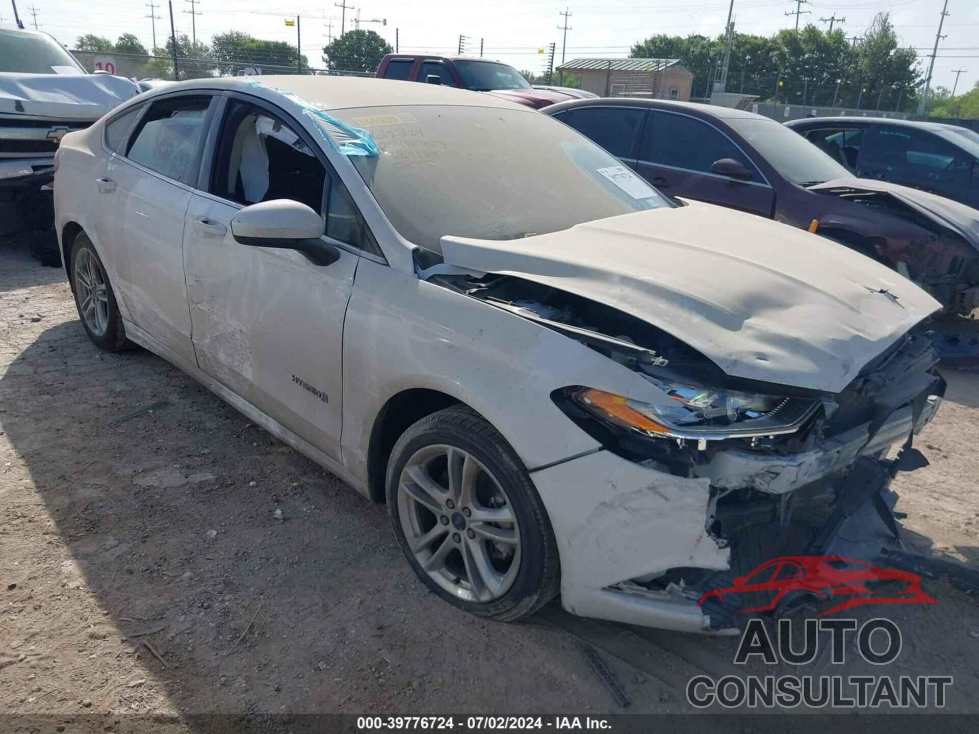 FORD FUSION HYBRID 2018 - 3FA6P0LU2JR129188