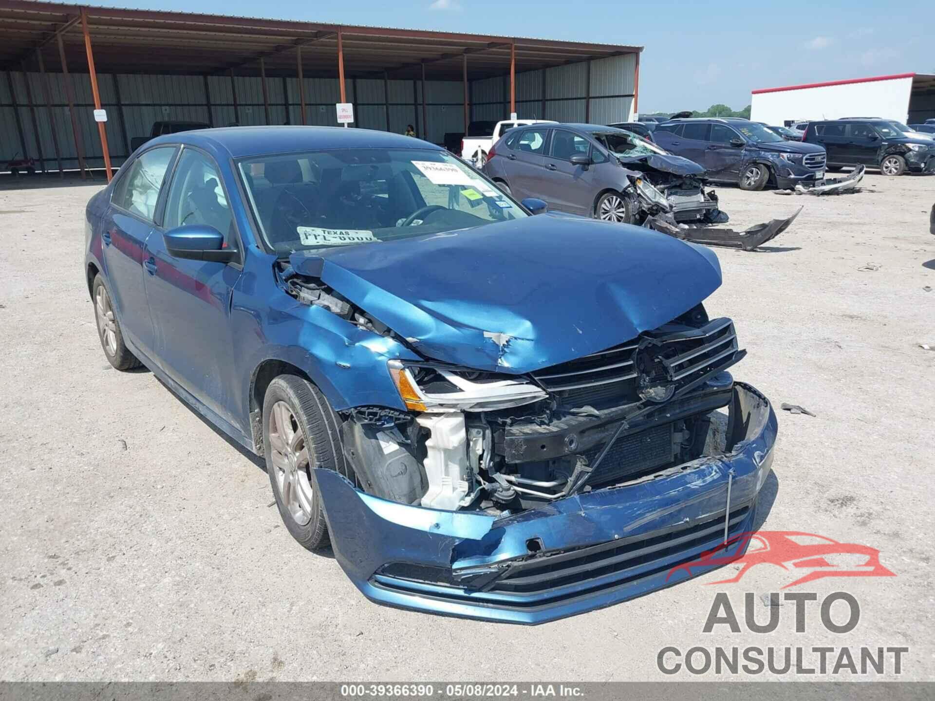 VOLKSWAGEN JETTA 2018 - 3VW2B7AJ1JM262382