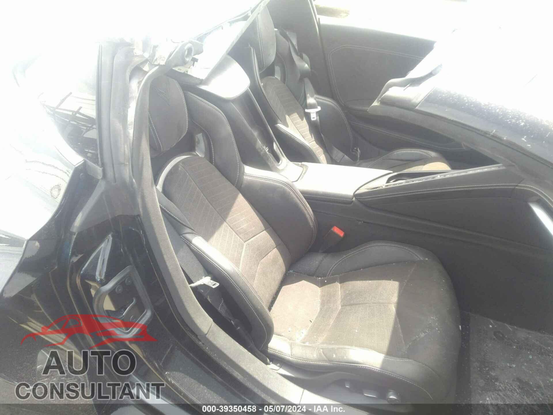 CHEVROLET CORVETTE STINGRAY 2021 - 1G1YC2D46M5114301