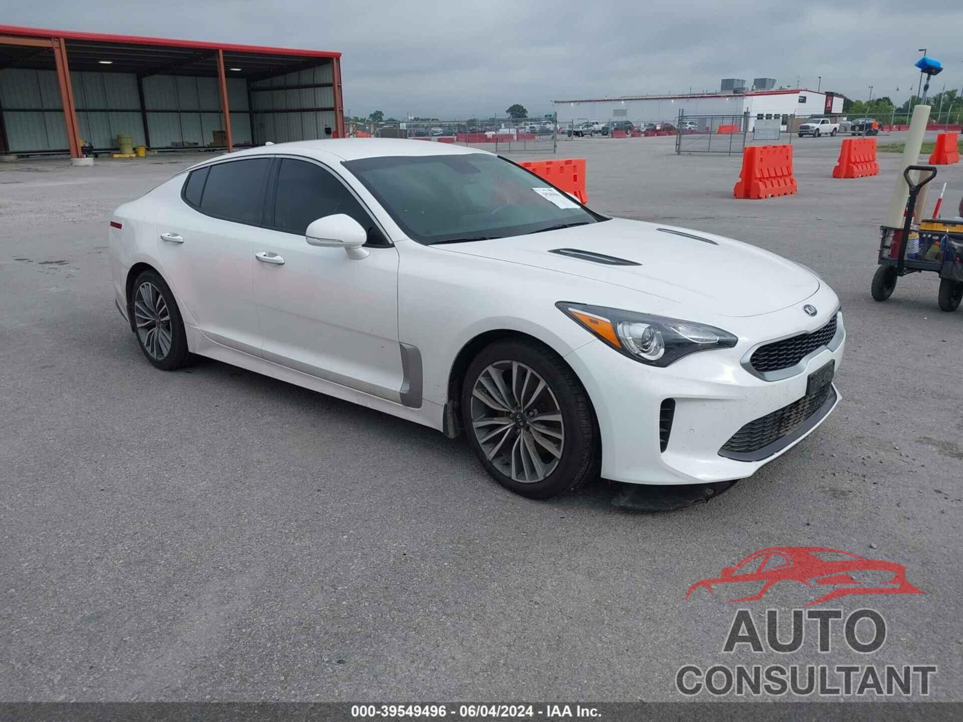 KIA STINGER 2019 - KNAE15LA0K6068171