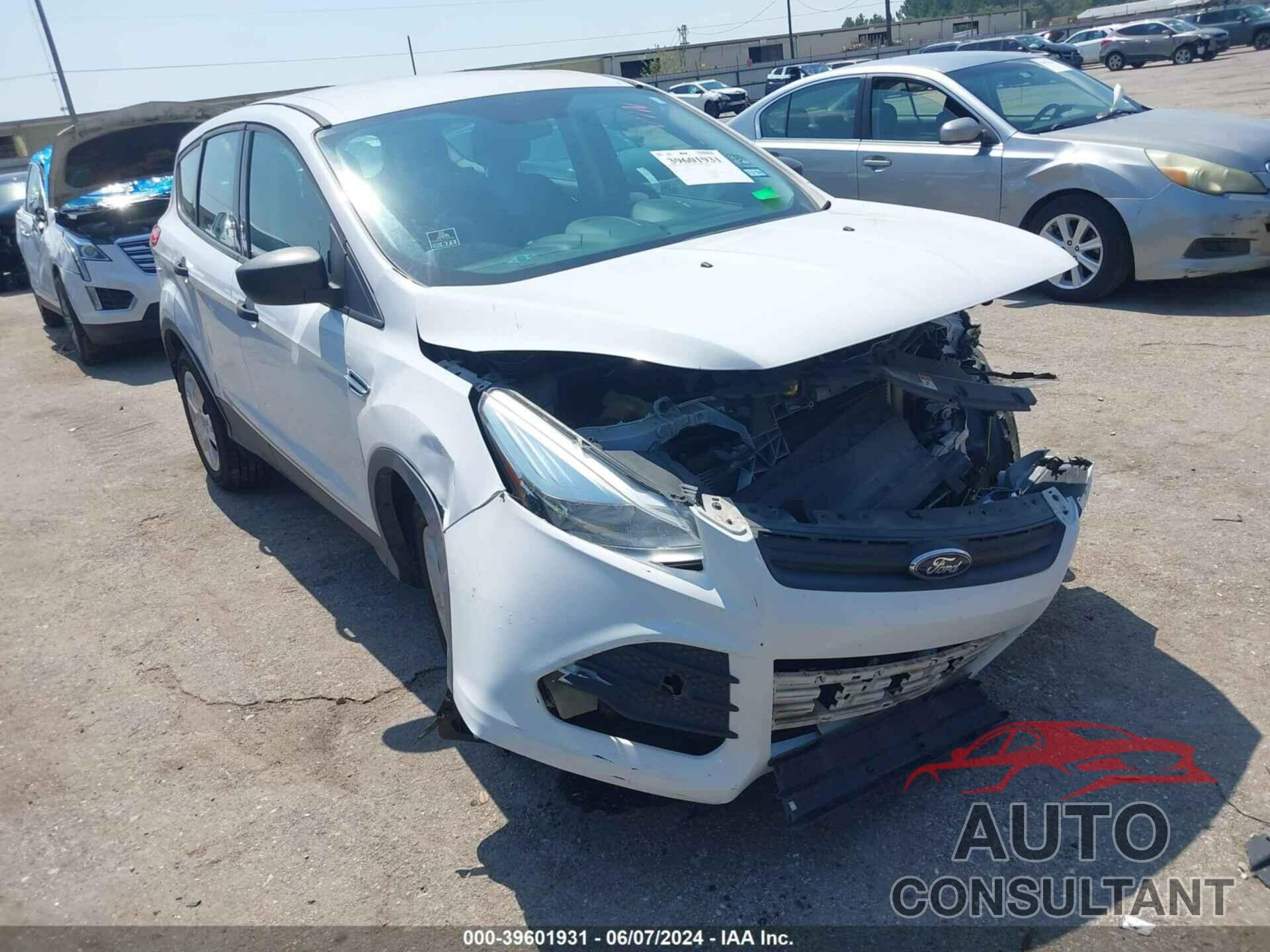 FORD ESCAPE 2016 - 1FMCU0F78GUA97713