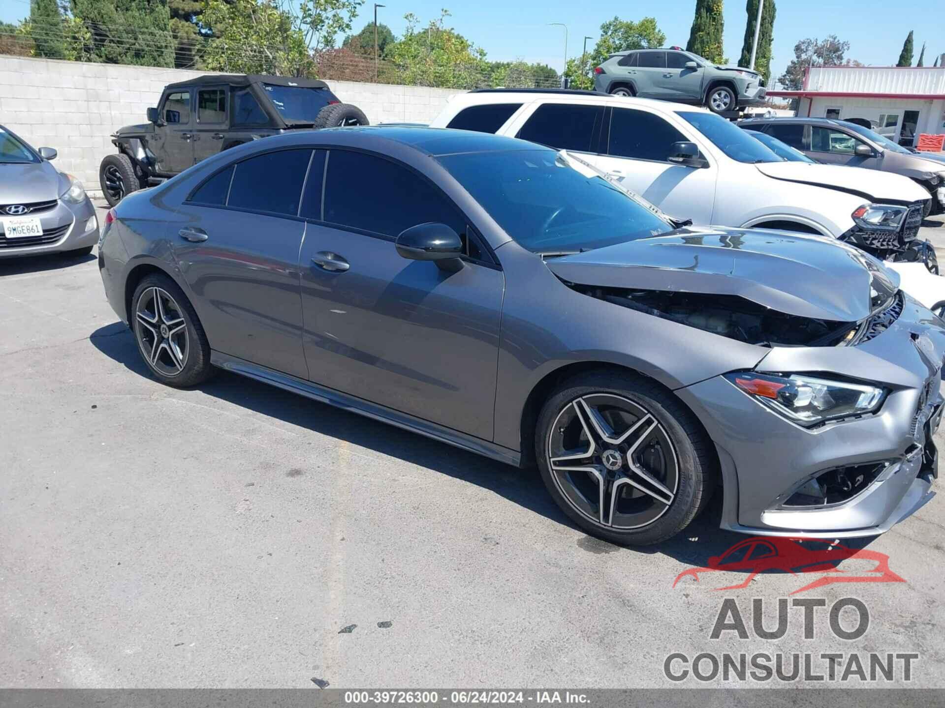 MERCEDES-BENZ CLA 250 2020 - WDD5J4GB0LN025639