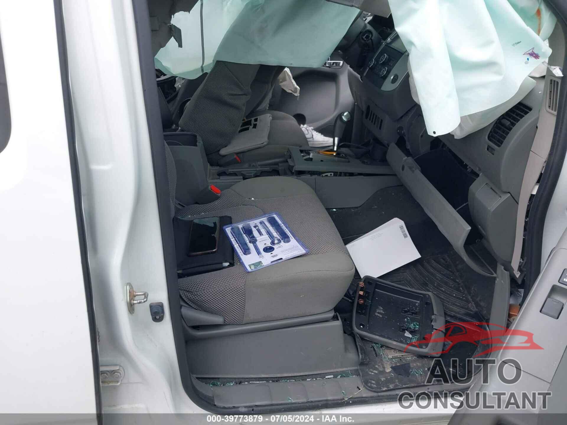 NISSAN FRONTIER 2019 - 1N6DD0ER0KN790027