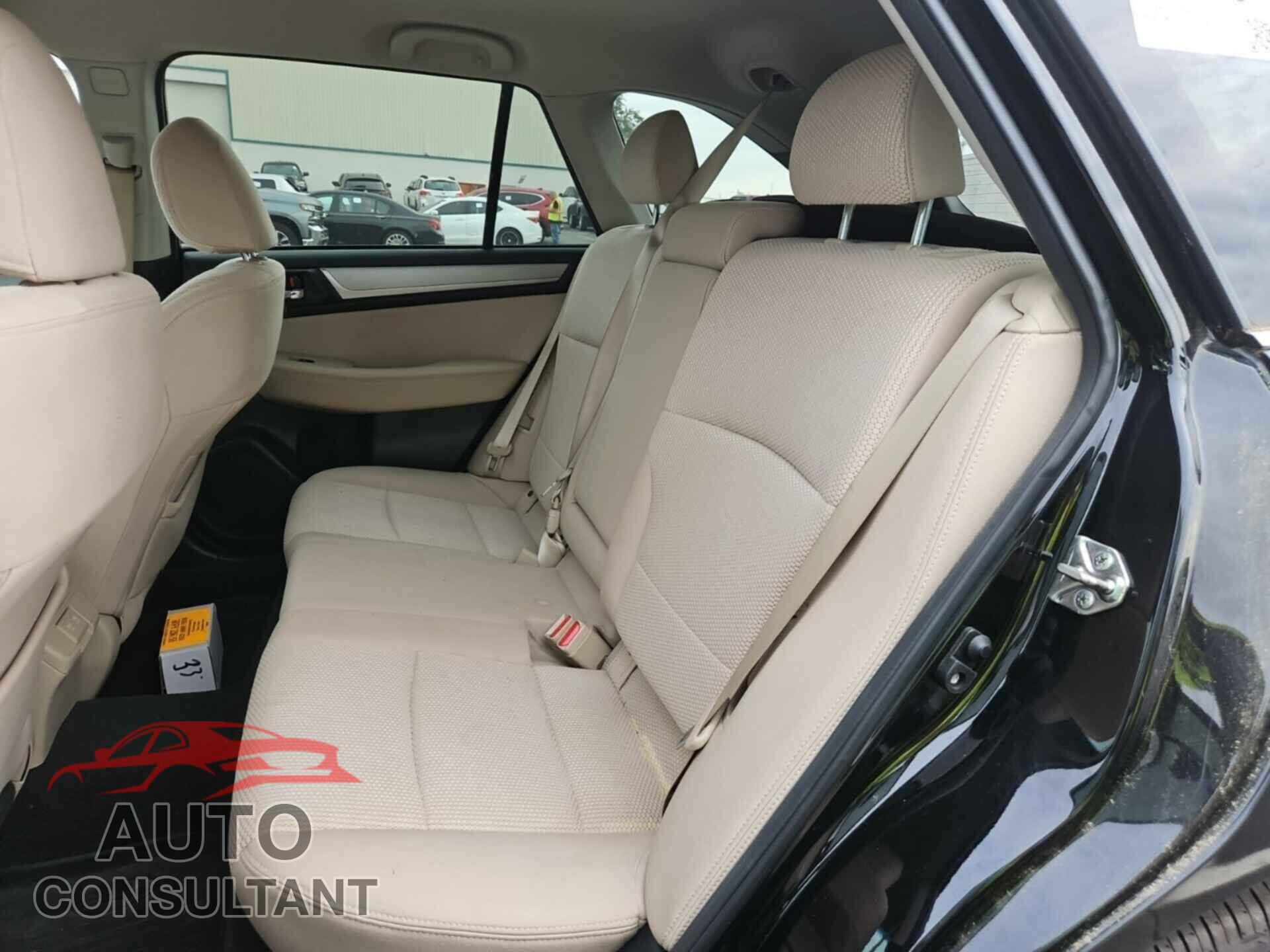 SUBARU OUTBACK 2019 - 4S4BSAFC0K3319843