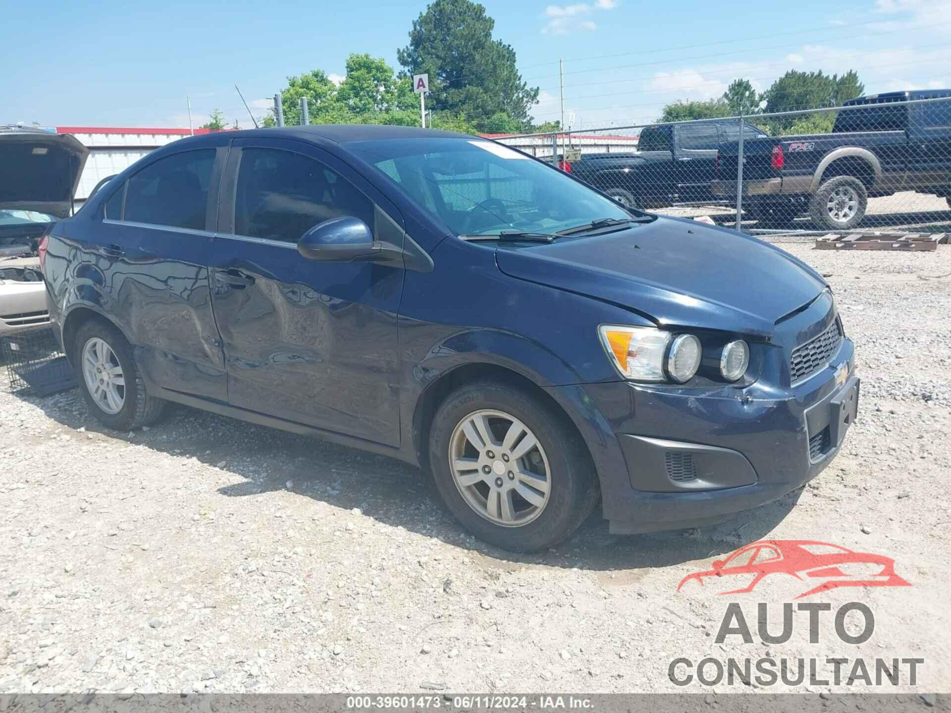 CHEVROLET SONIC 2016 - 1G1JC5SH0G4179504