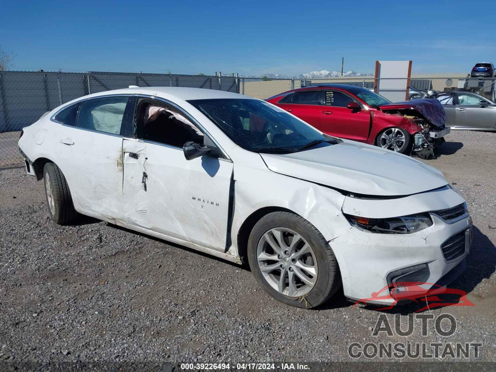 CHEVROLET MALIBU 2018 - 1G1ZD5ST8JF189634
