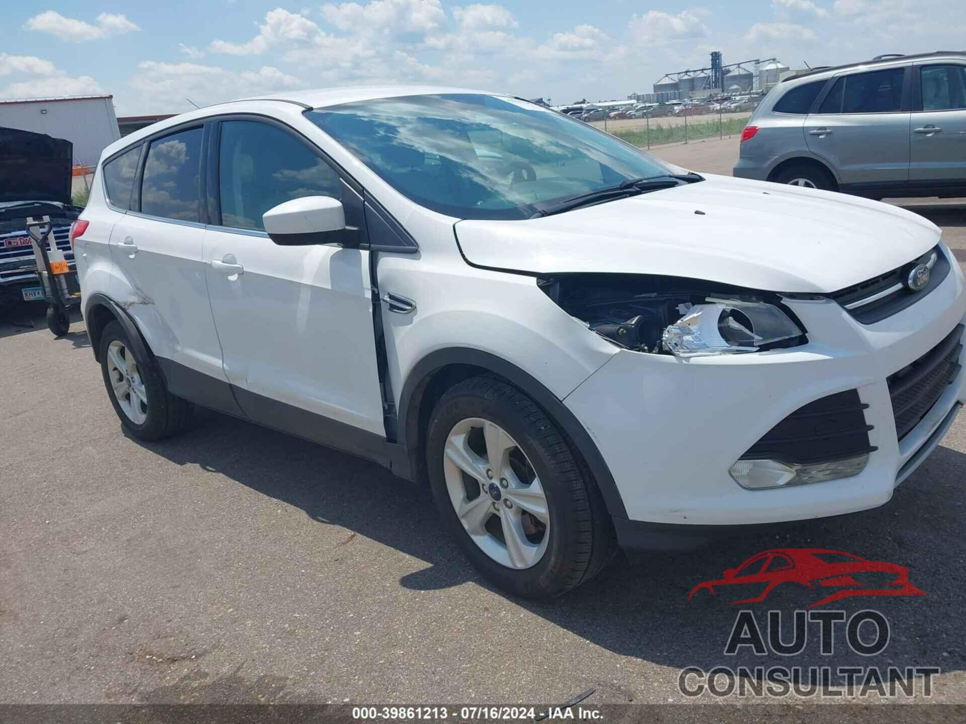 FORD ESCAPE 2016 - 1FMCU9G90GUA15235