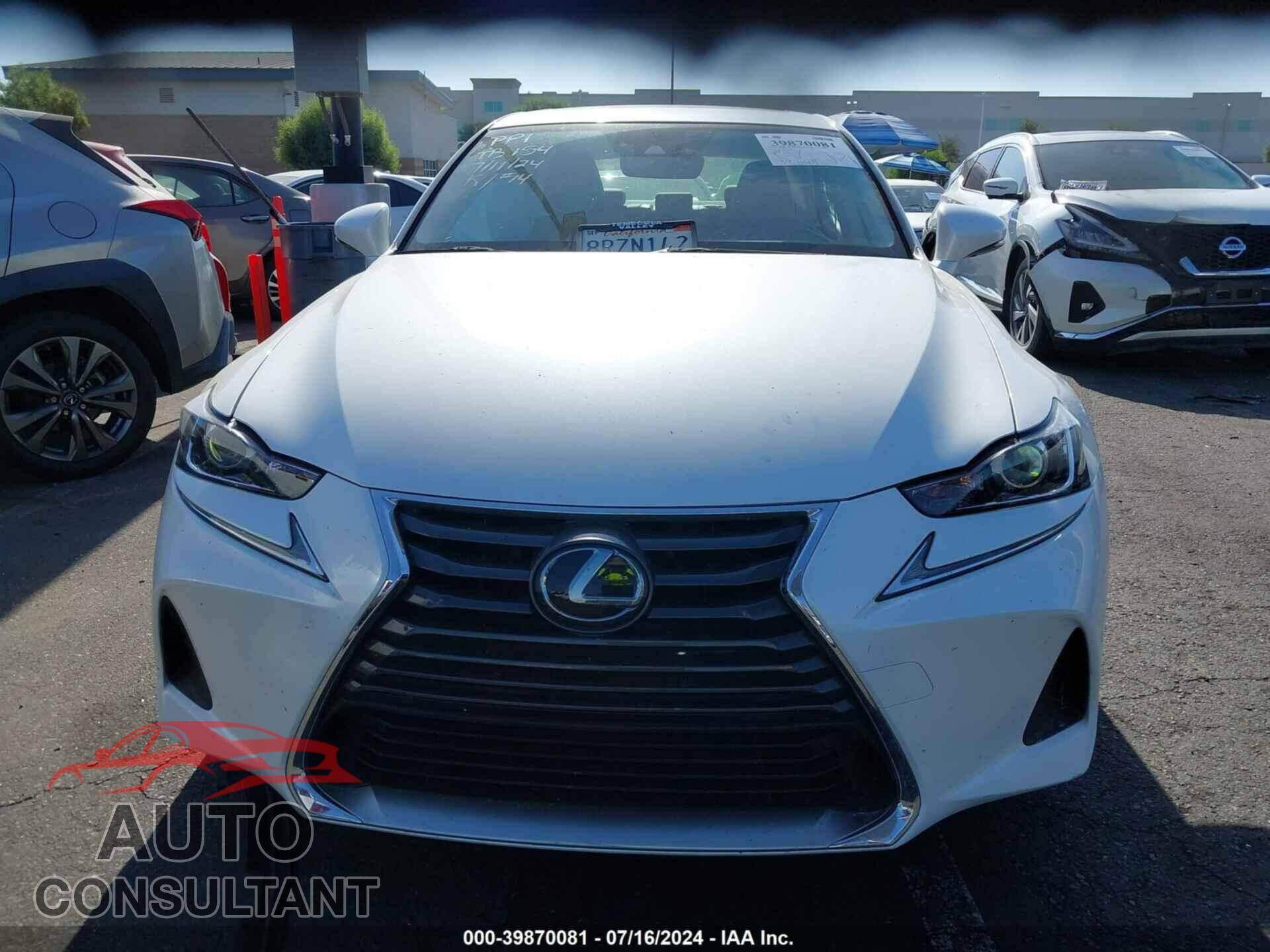 LEXUS IS 300 2020 - JTHDA1D20L5107457
