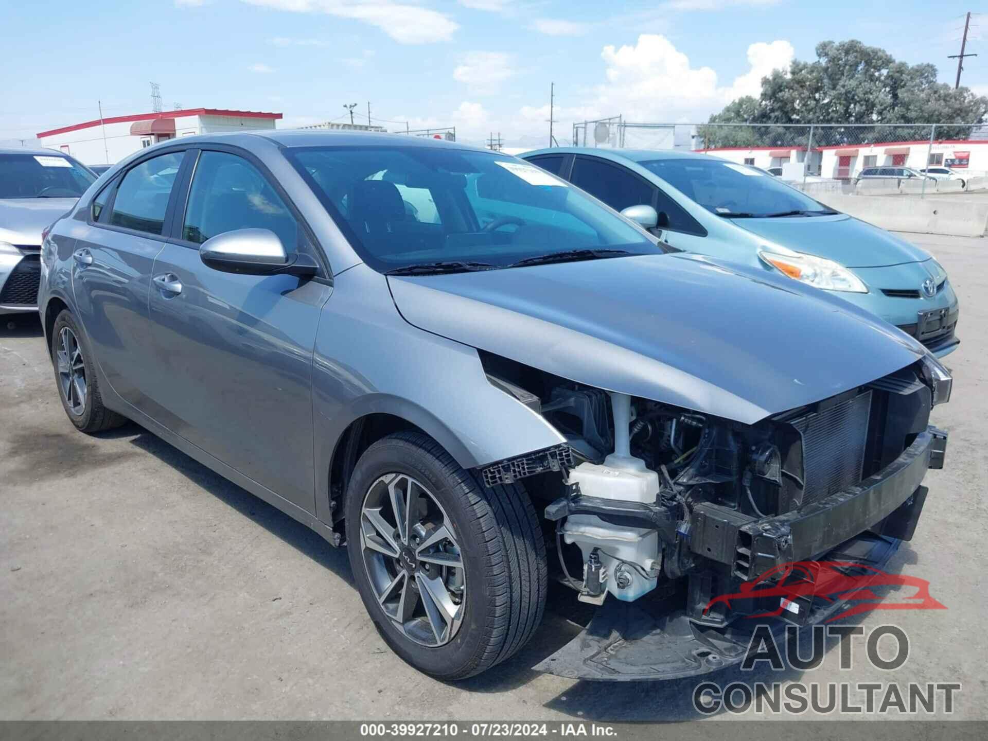 KIA FORTE 2023 - 3KPF24AD9PE520096