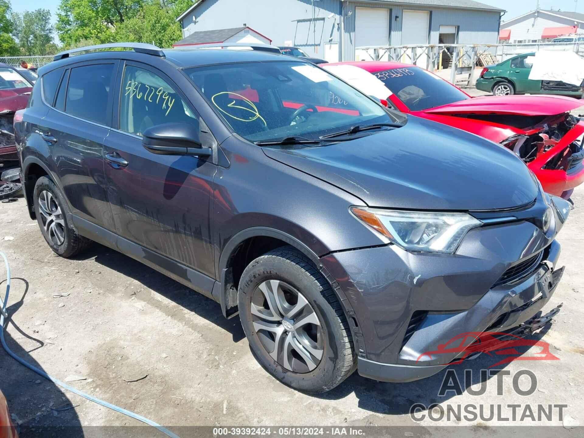 TOYOTA RAV4 2017 - JTMBFREV5HJ131334