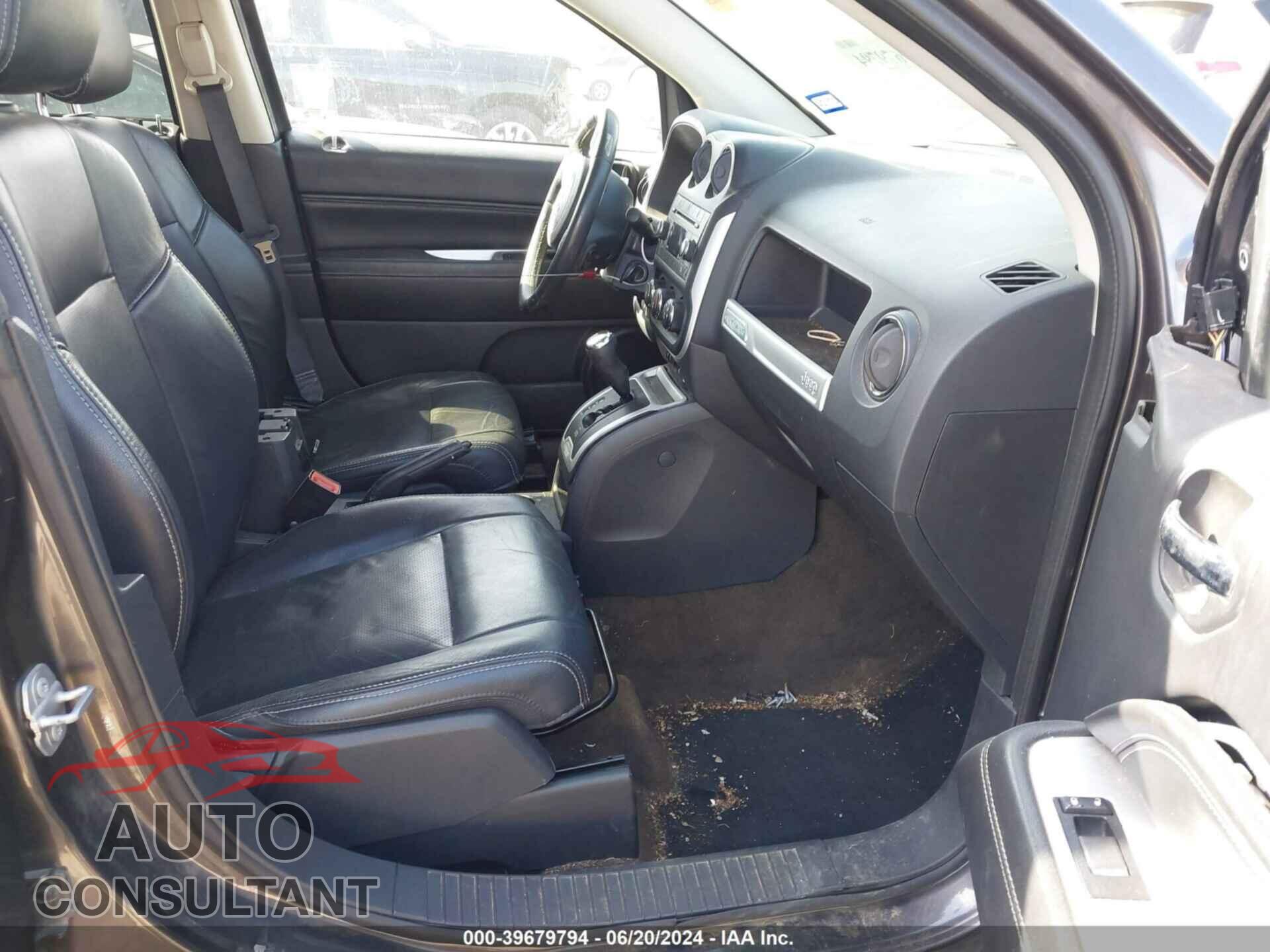 JEEP COMPASS 2017 - 1C4NJCEB3HD189228