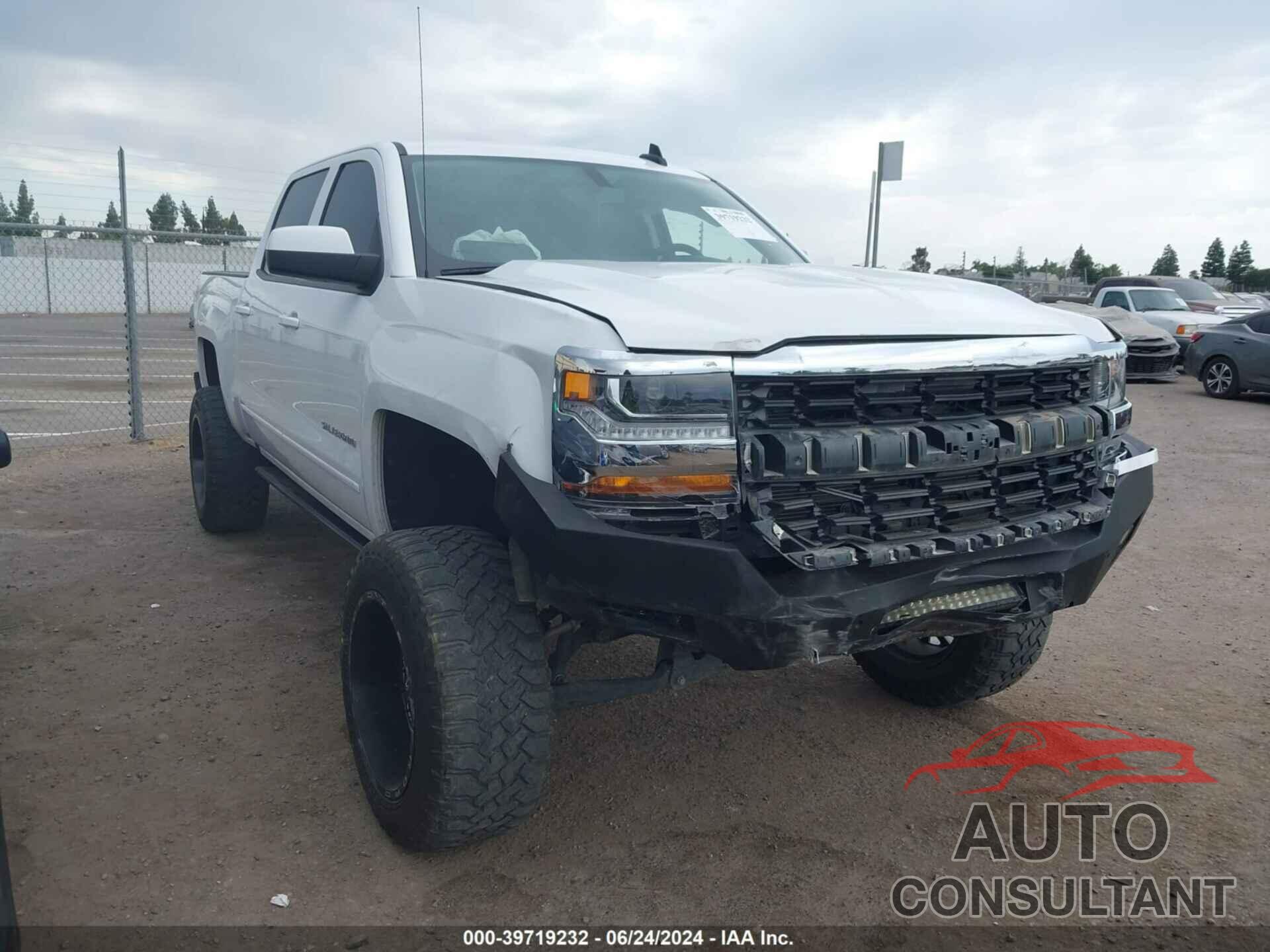 CHEVROLET SILVERADO 1500 2017 - 3GCPCREC2HG166315