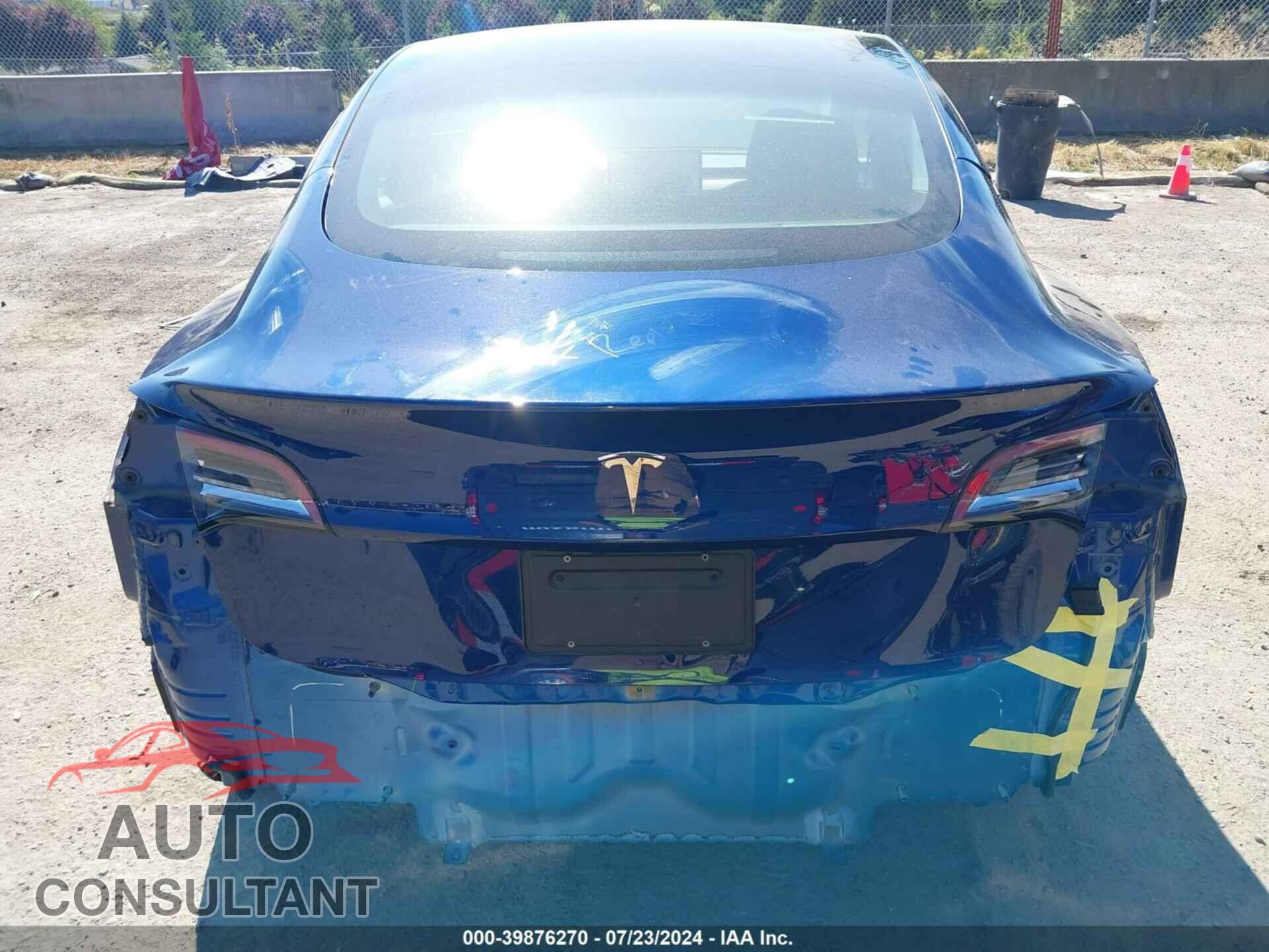 TESLA MODEL 3 2021 - 5YJ3E1EA5MF976790