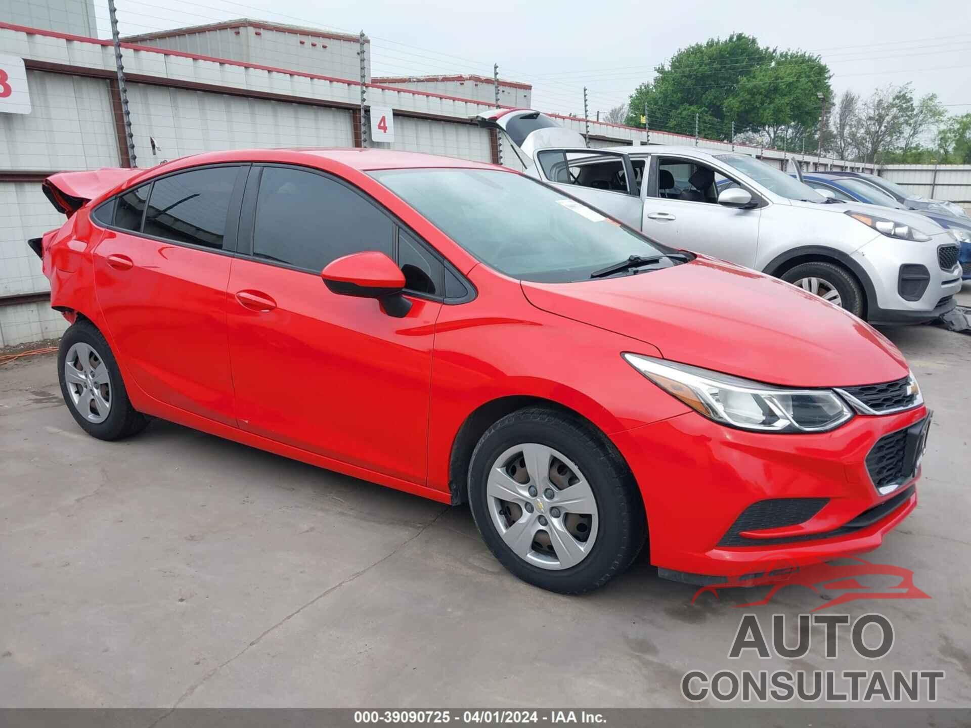 CHEVROLET CRUZE 2018 - 1G1BC5SM7J7229581