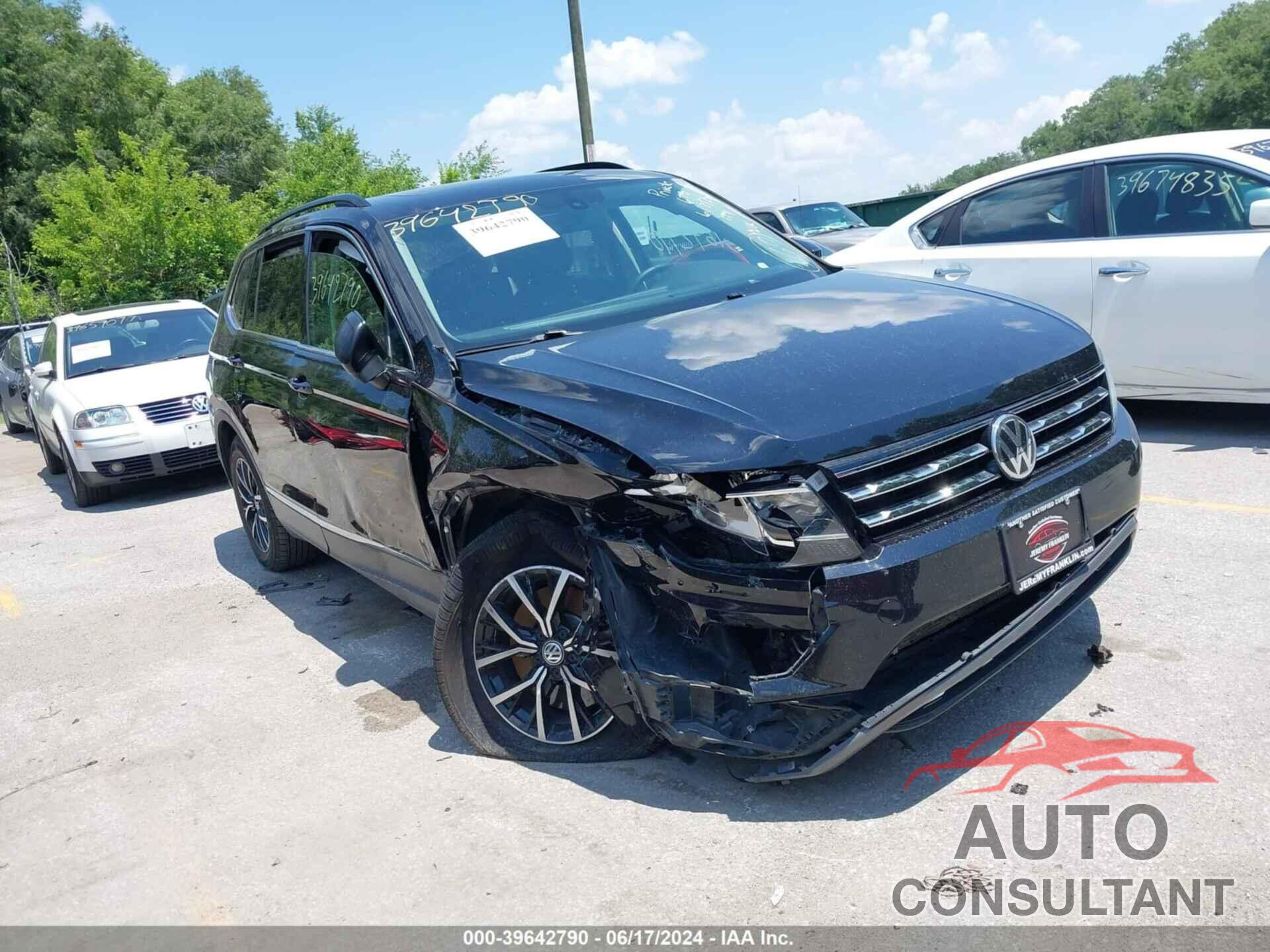 VOLKSWAGEN TIGUAN 2021 - 3VV3B7AXXMM121991