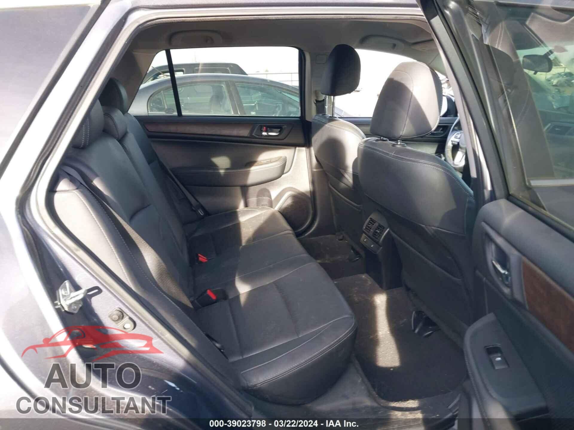 SUBARU OUTBACK 2016 - 4S4BSAJC0G3243507