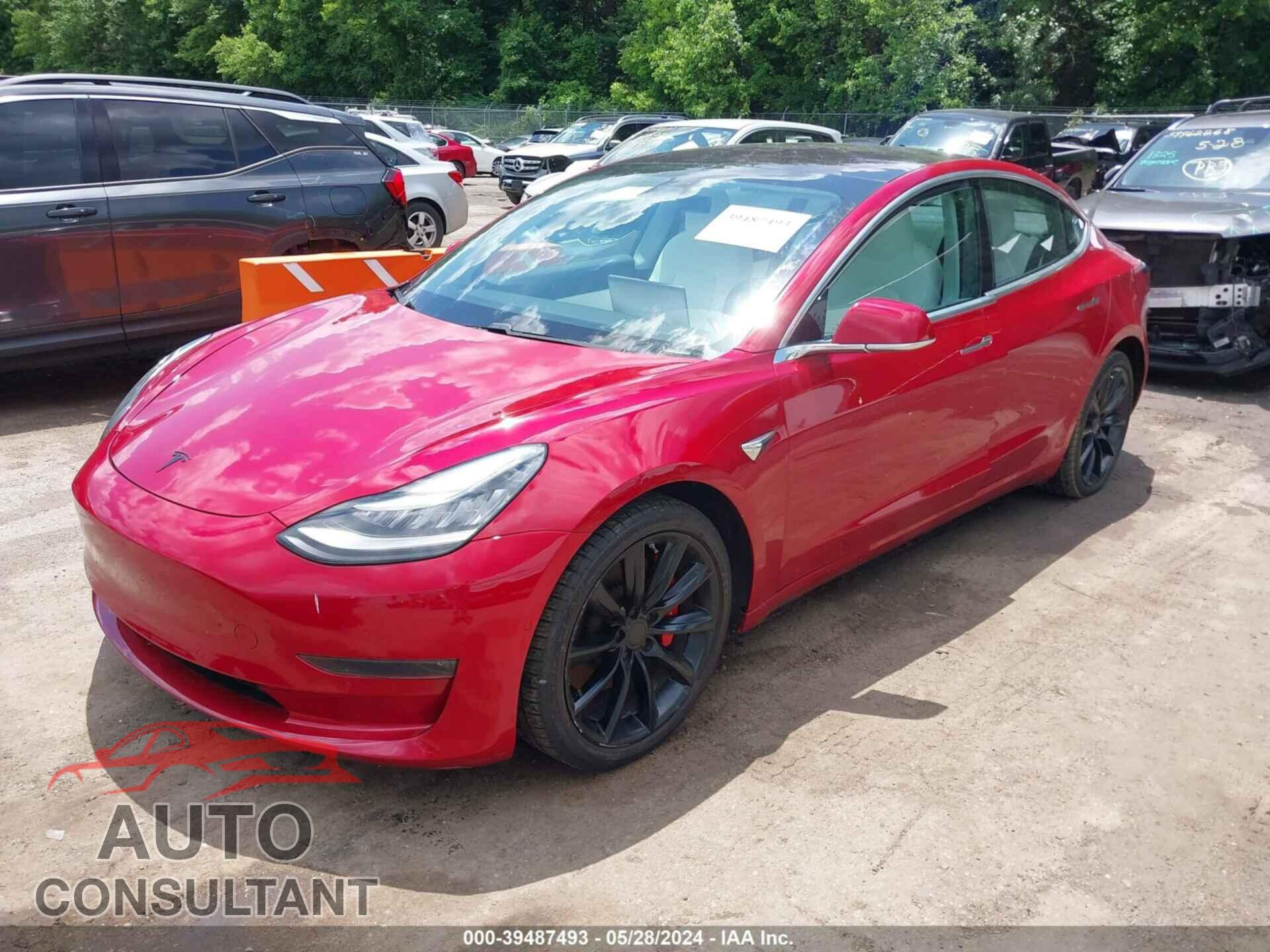 TESLA MODEL 3 2018 - 5YJ3E1EB1JF079924