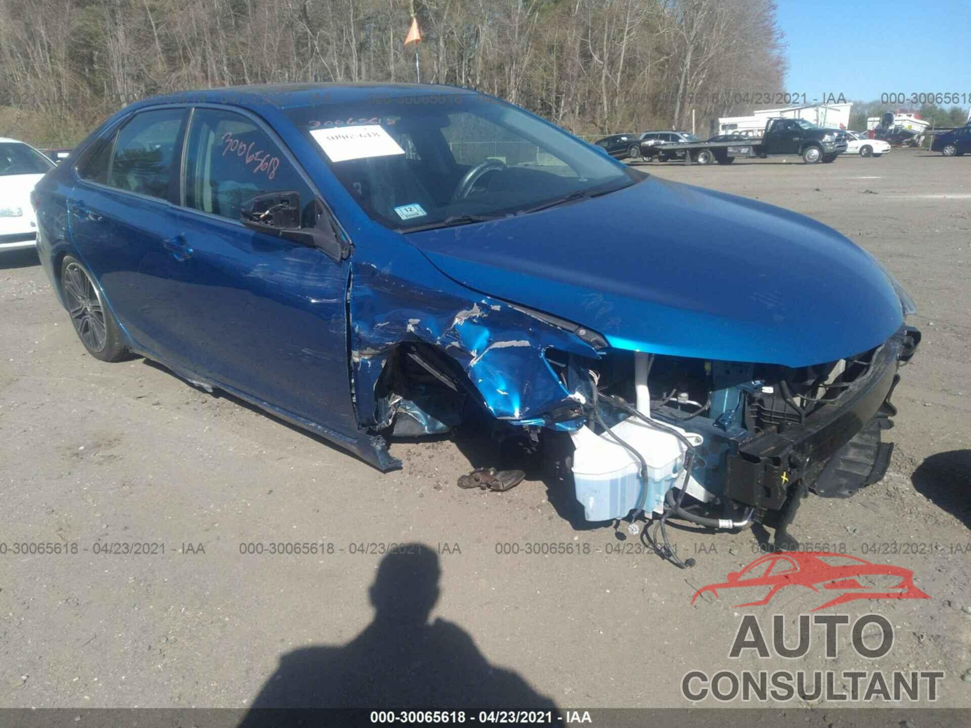 TOYOTA CAMRY 2016 - 4T1BF1FK8GU558974
