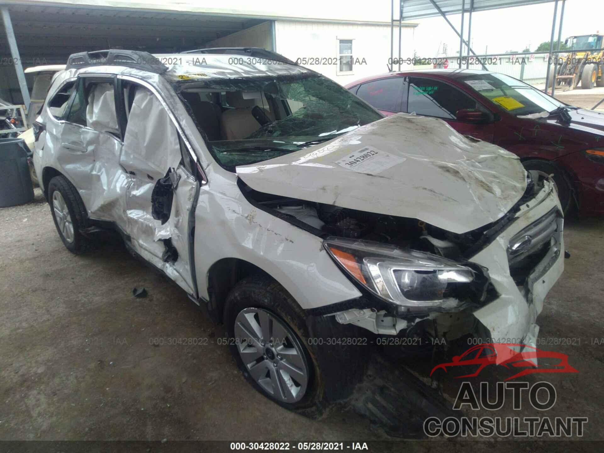 SUBARU OUTBACK 2017 - 4S4BSAAC4H3423378