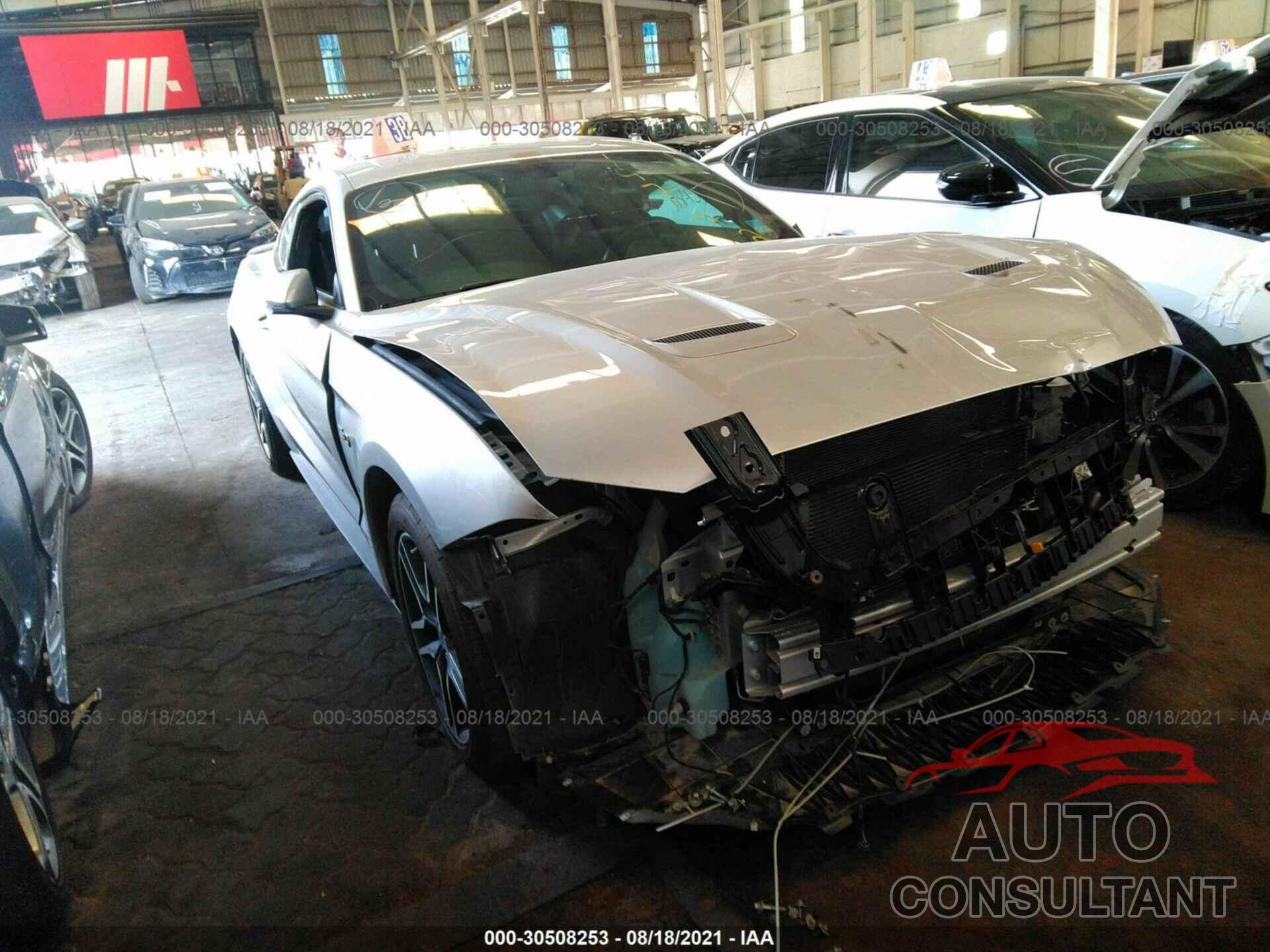 FORD MUSTANG 2019 - 0006P8CF2K5197172